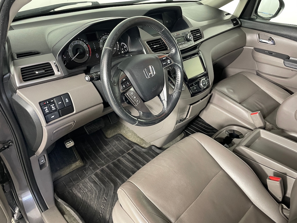 Used 2015 Honda Odyssey EX-L Van