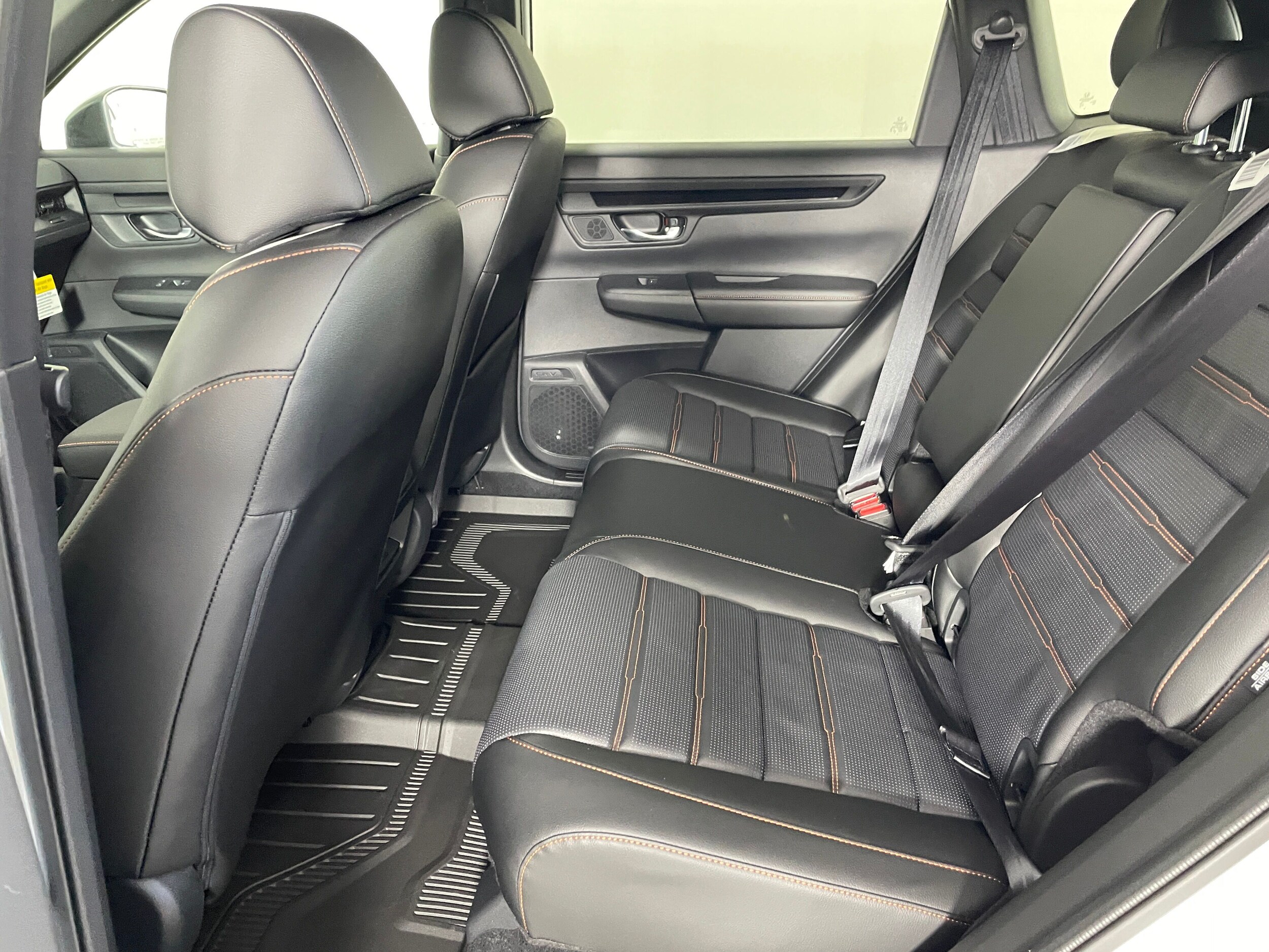 2026 Honda CR-V Hybrid Sport photo 4