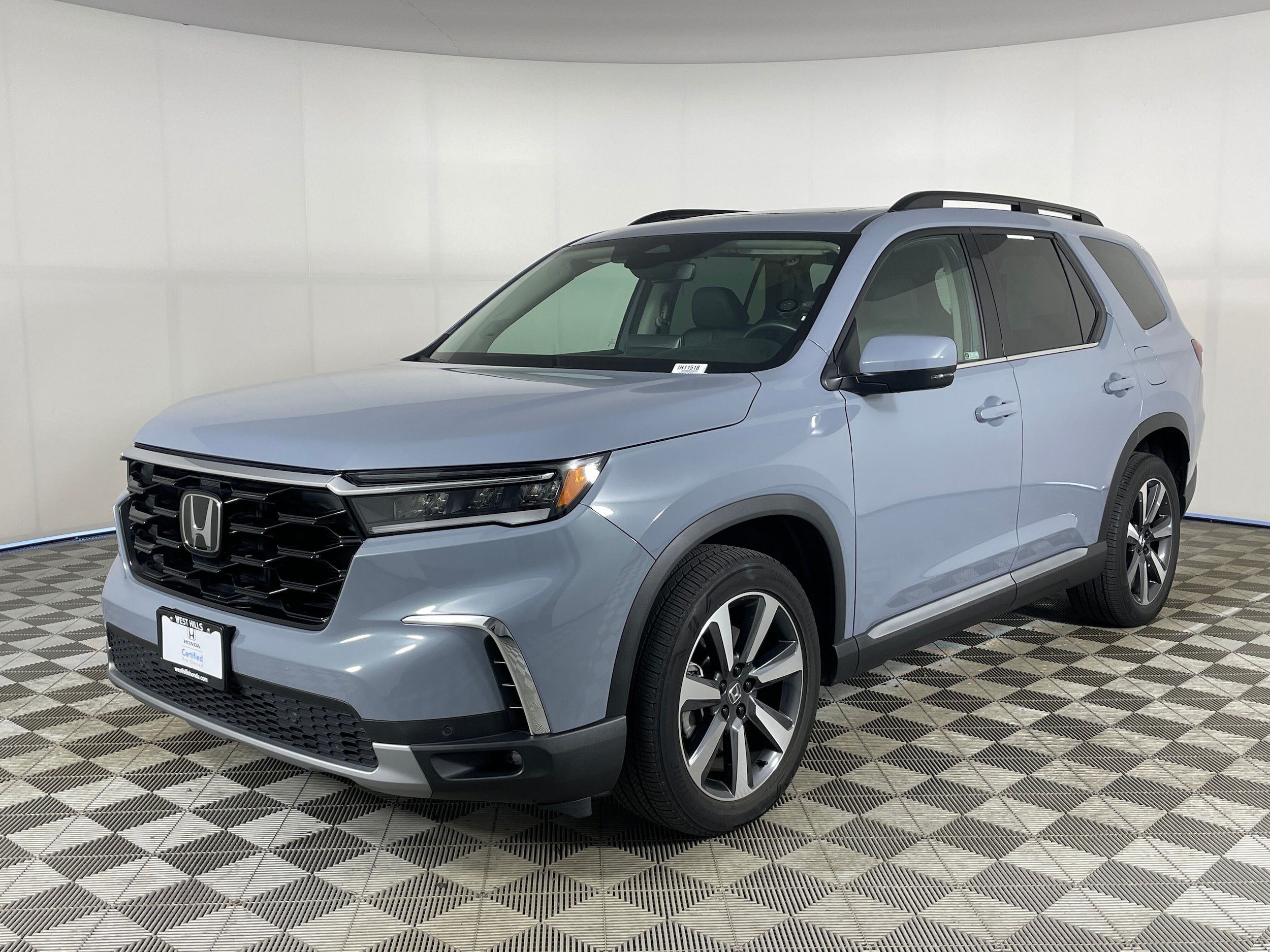 2023 Honda Pilot Touring