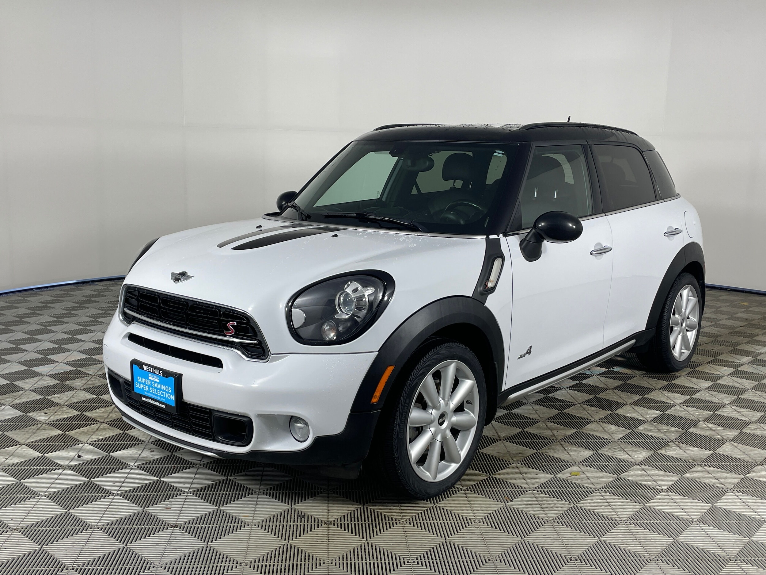 2016 MINI Countryman Countryman S's photo