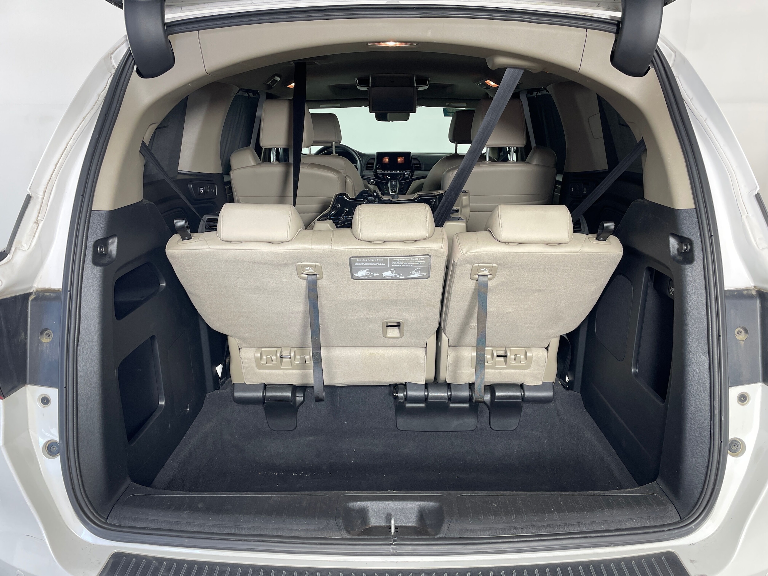 2023 Honda Odyssey Touring - Photo 11