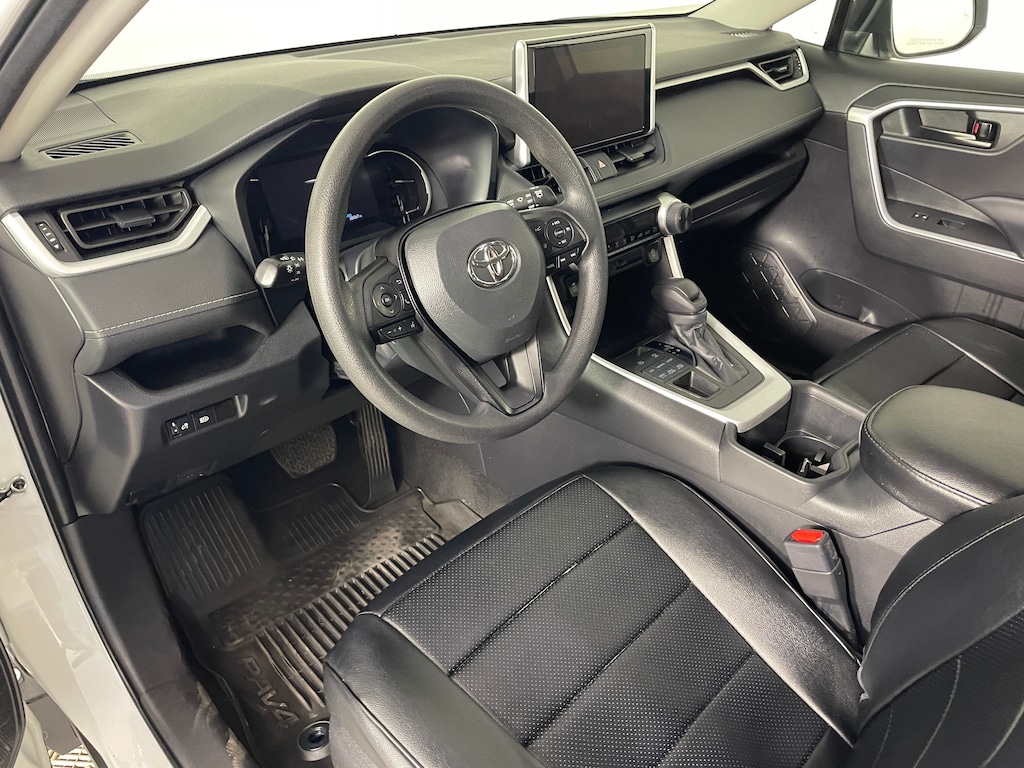 Used 2023 Toyota RAV4 LE SUV