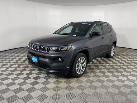 2024 Jeep Compass Latitude Lux SUV