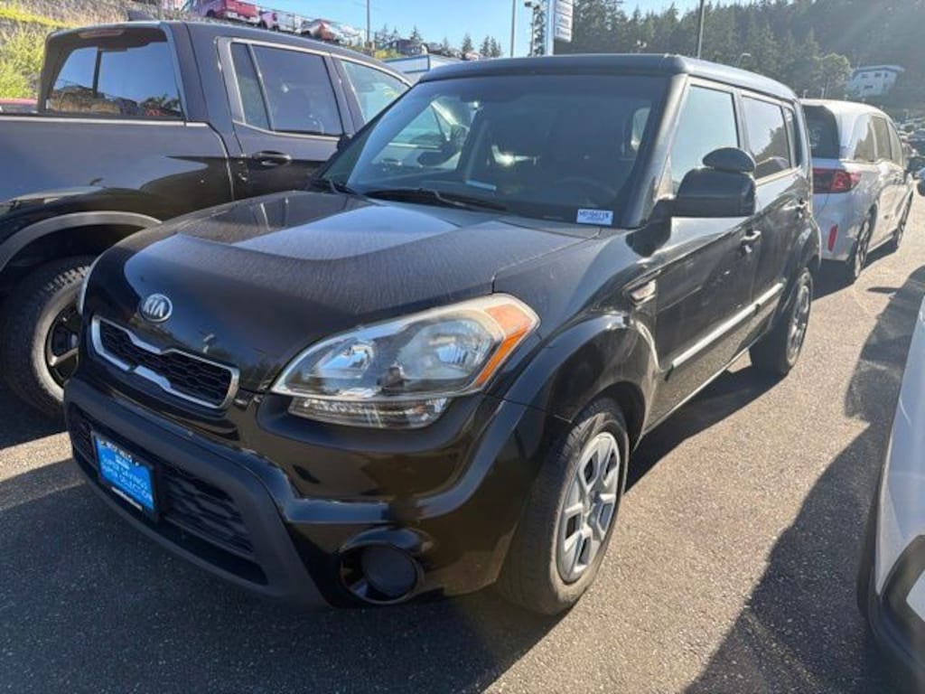 Used 2013 Kia Soul Base Hatchback