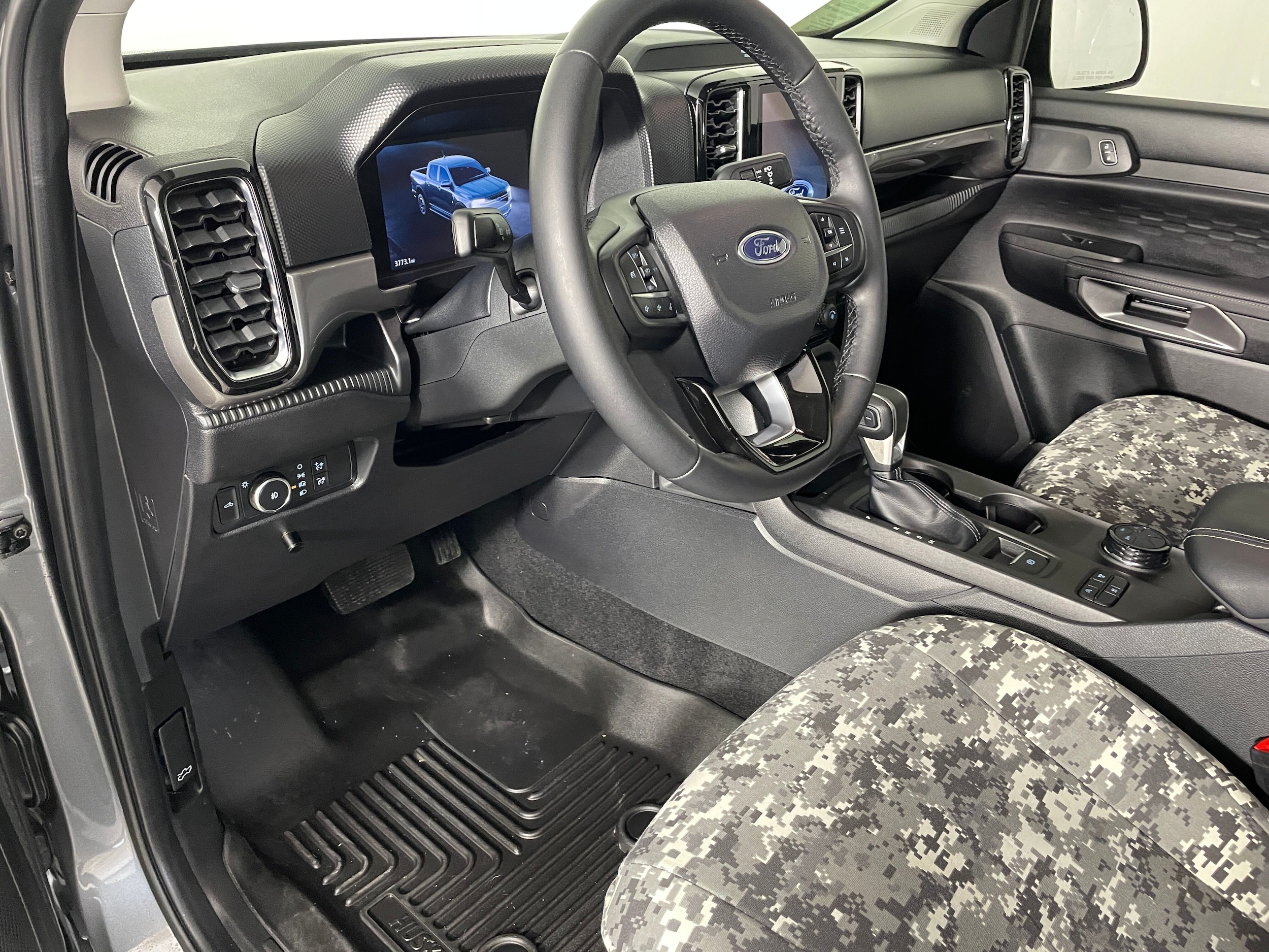 2024 Ford Ranger XLT photo 2
