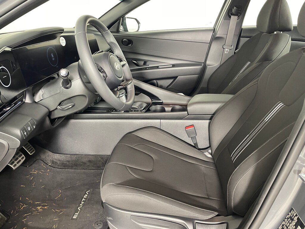 Used 2025 Hyundai Elantra Hybrid SEL Sport Sedan