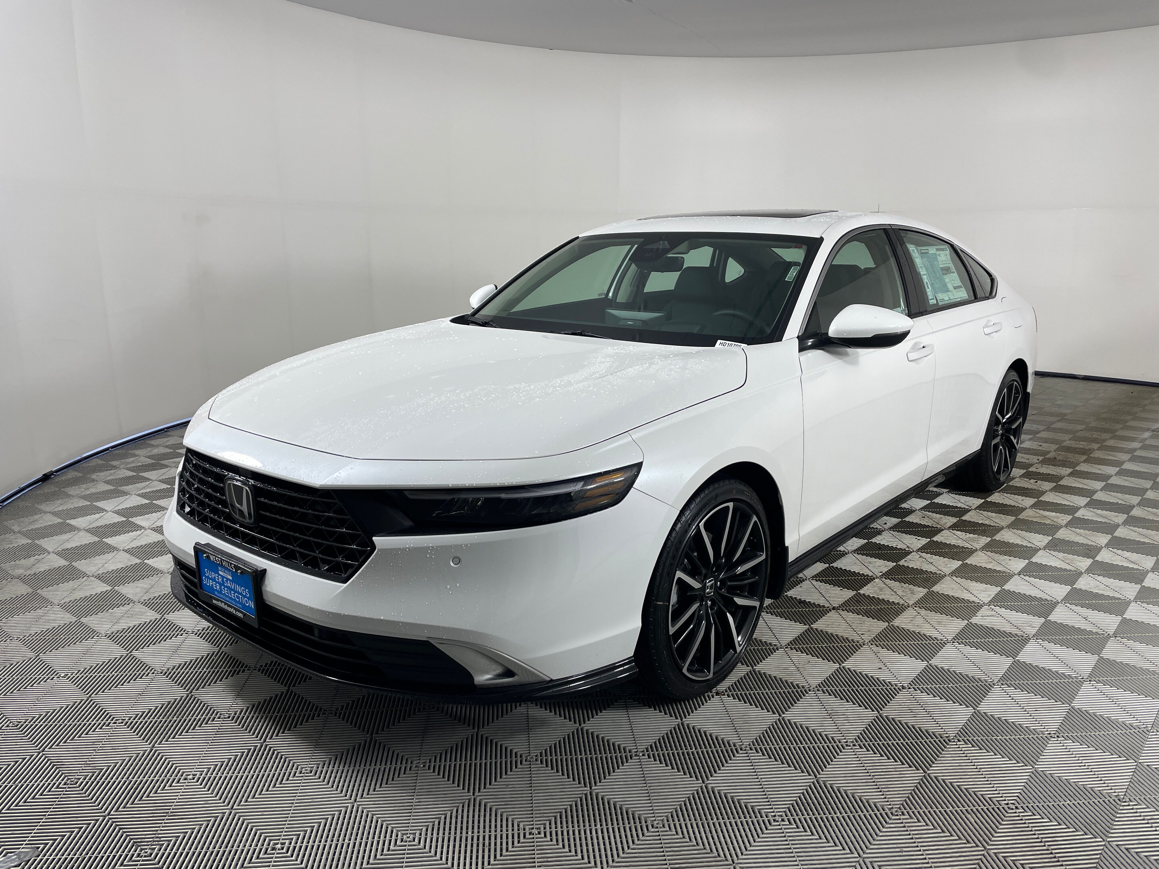 Honda Accord Hybrid