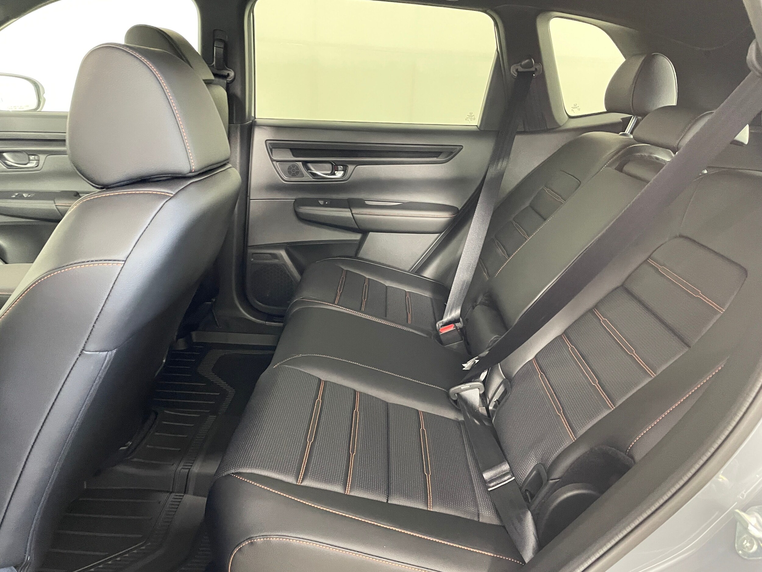 2026 Honda CR-V Hybrid Sport-L photo 3