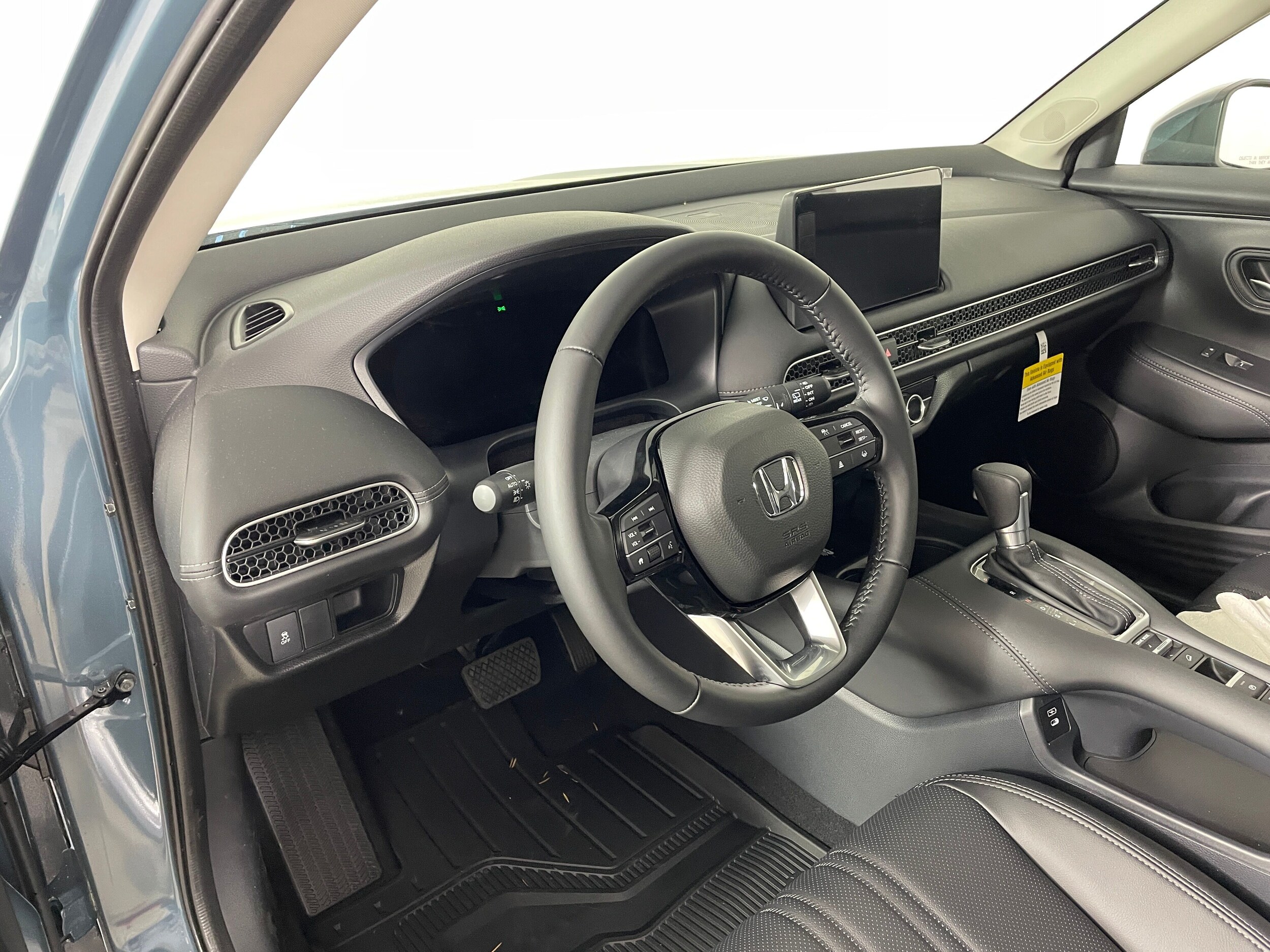 2026 Honda HR-V EX-L photo 2