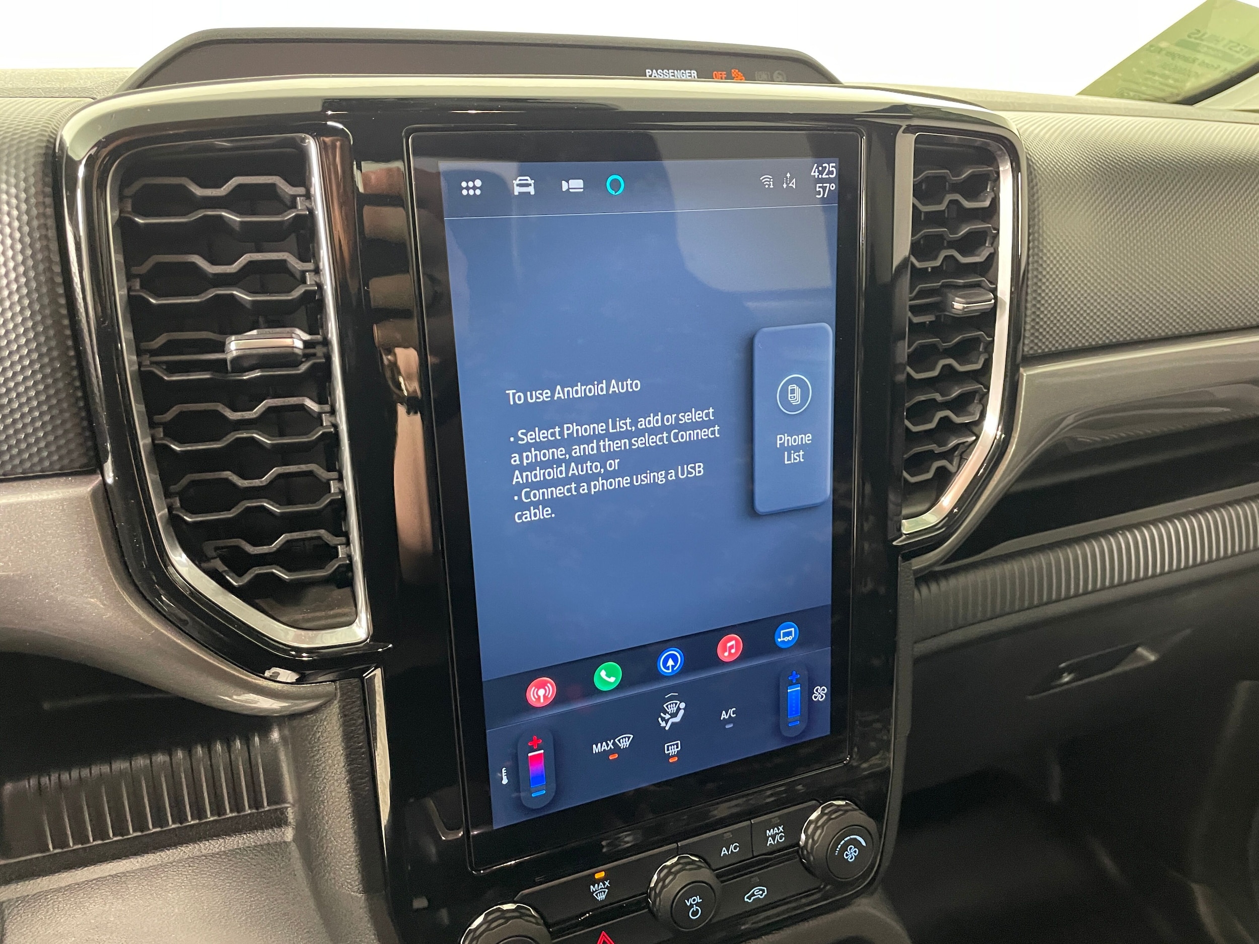 2024 Ford Ranger XLT photo 6