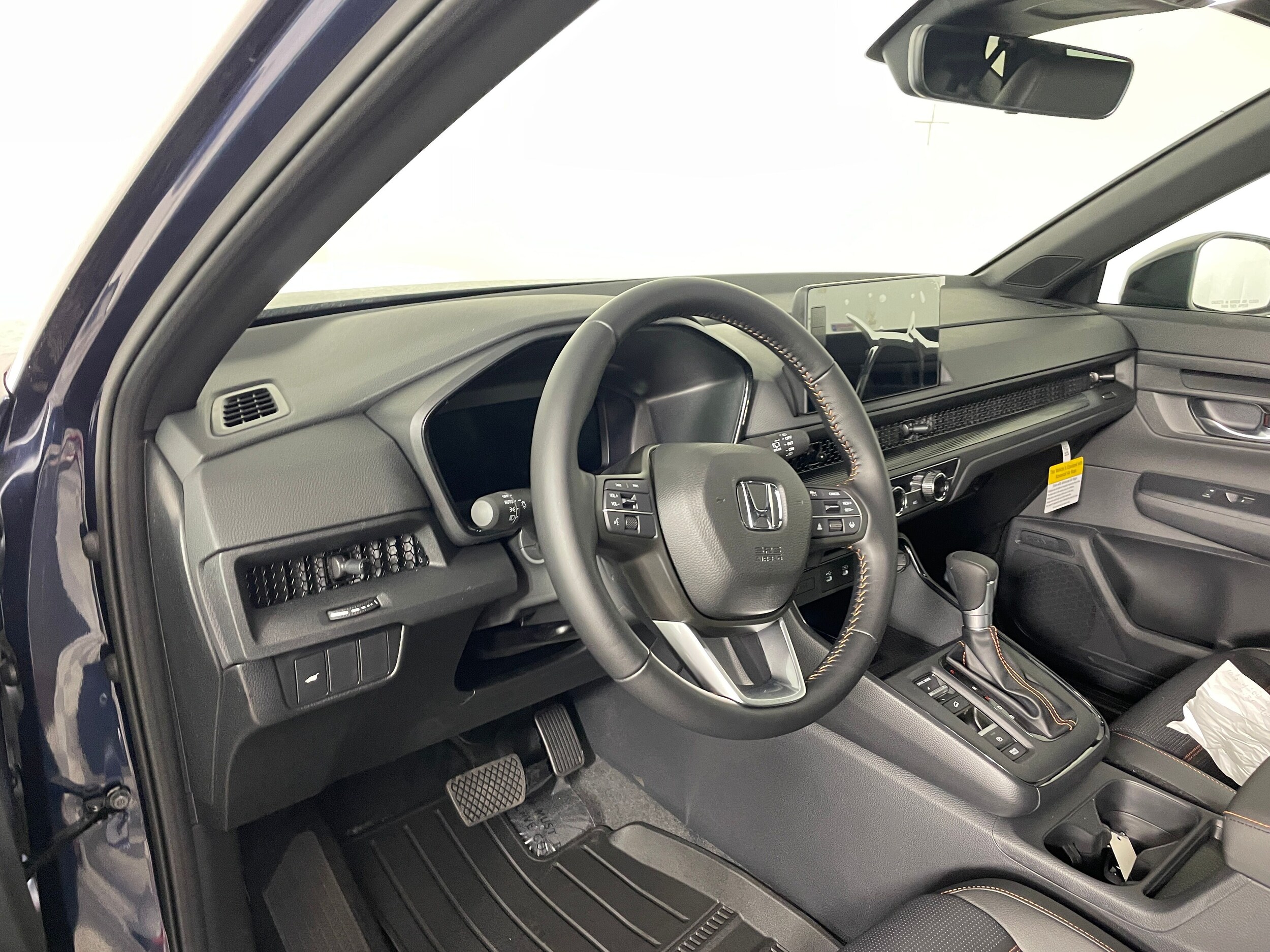 2026 Honda CR-V Hybrid Sport-L photo 2