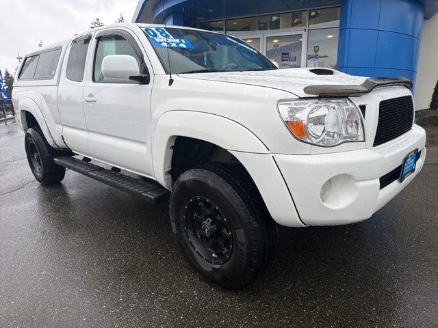 2008 Toyota Tacoma Base V6 photo 2
