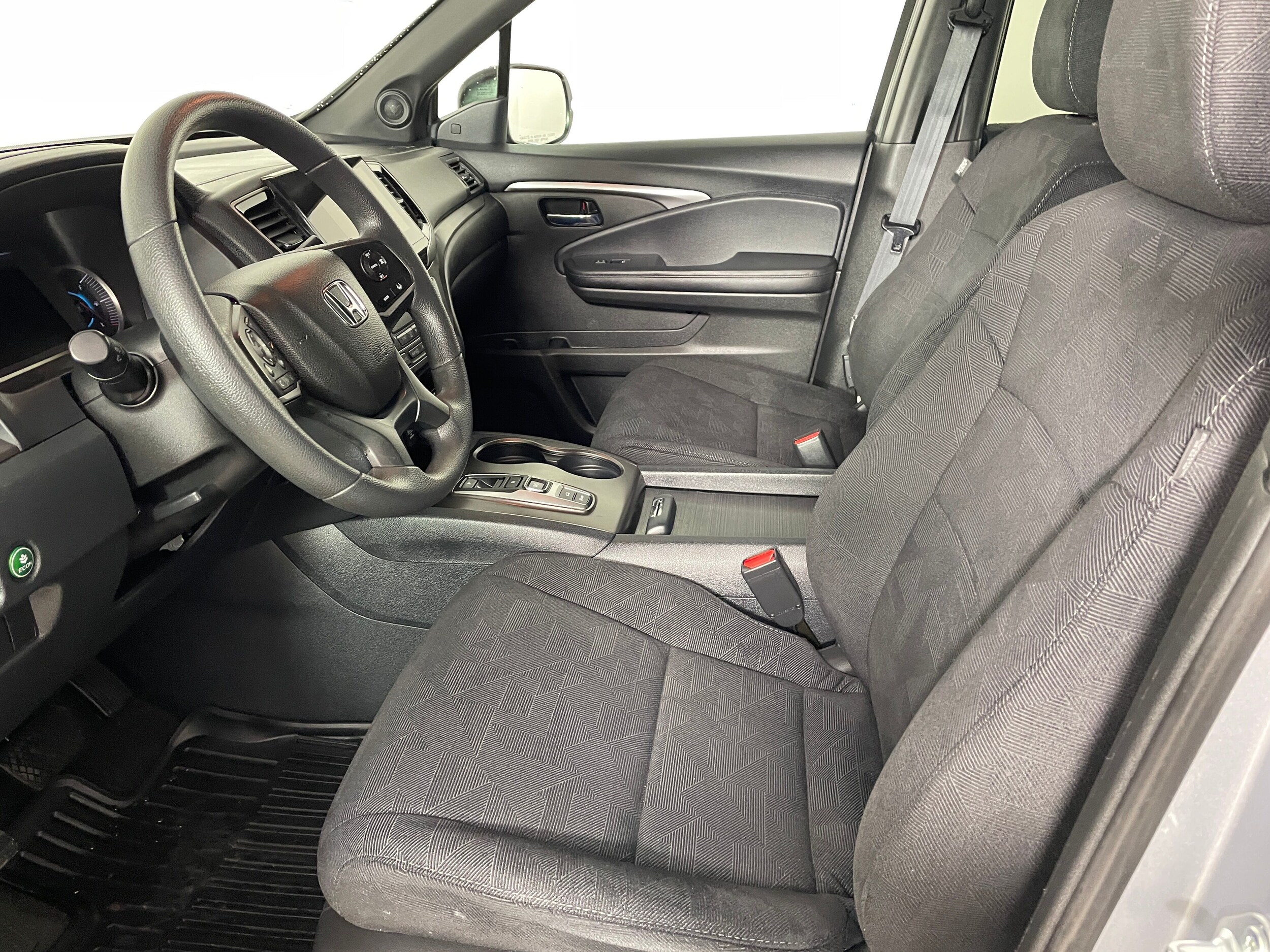 2022 Honda Pilot Sport photo 2