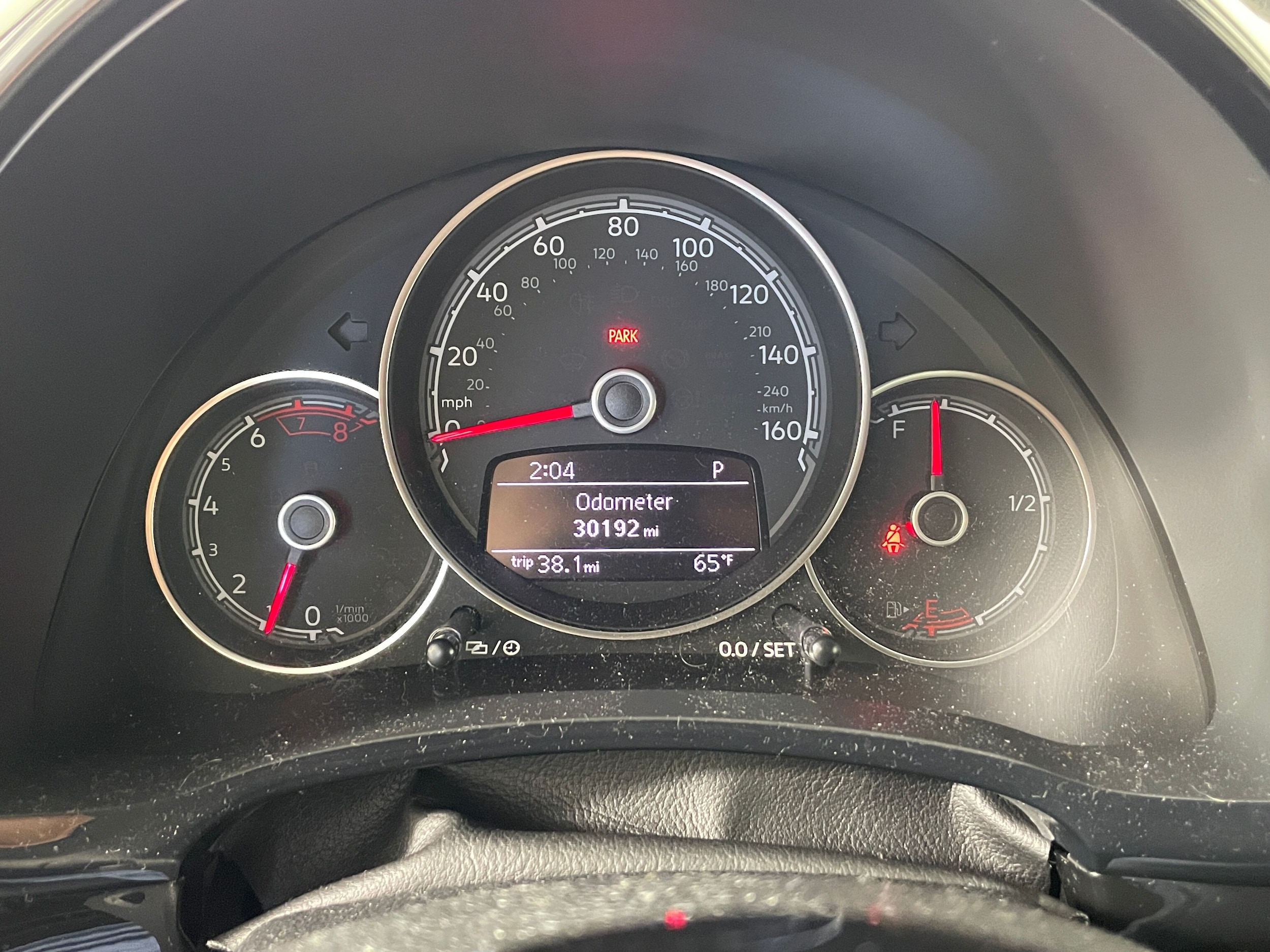 2018 Volkswagen Beetle 2.0T S photo 4