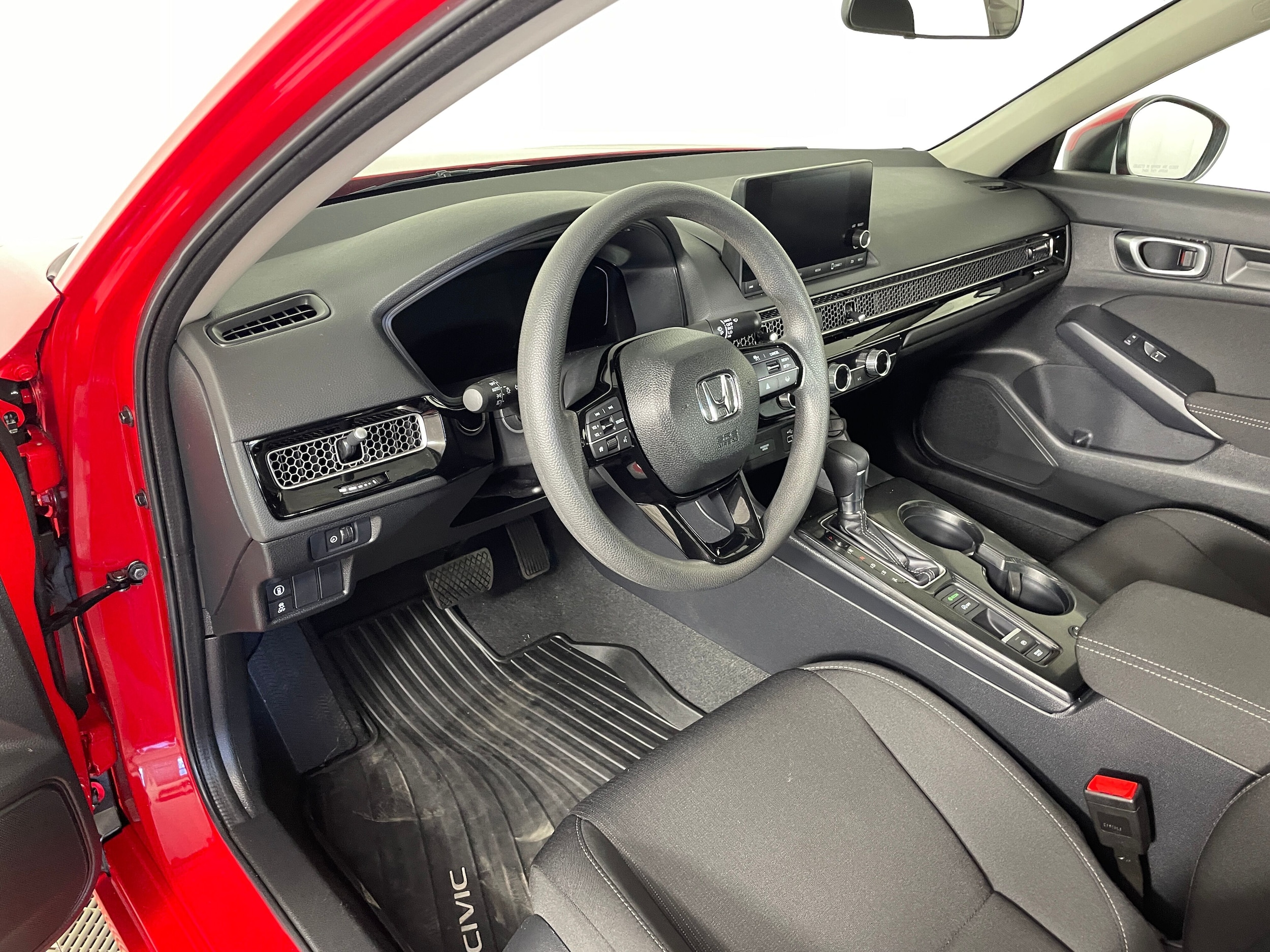 2023 Honda Civic LX - Photo 3