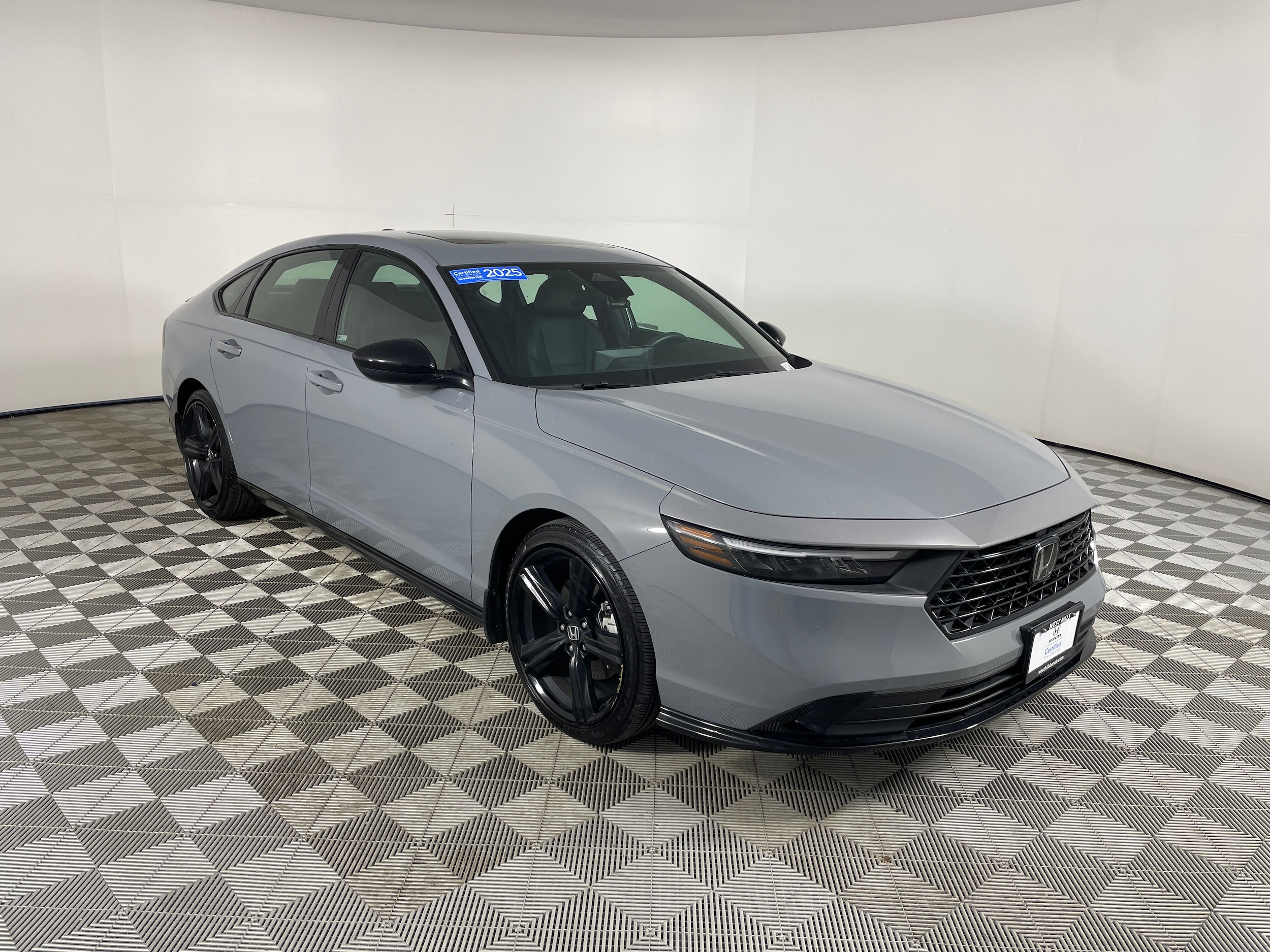 2025 Honda Accord Hybrid Sport-L - Photo 15