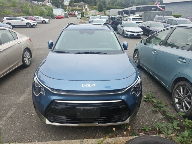 Used 2023 Kia Niro EX Touring with VIN KNDCR3LE0P5061213 for sale in Bremerton, WA