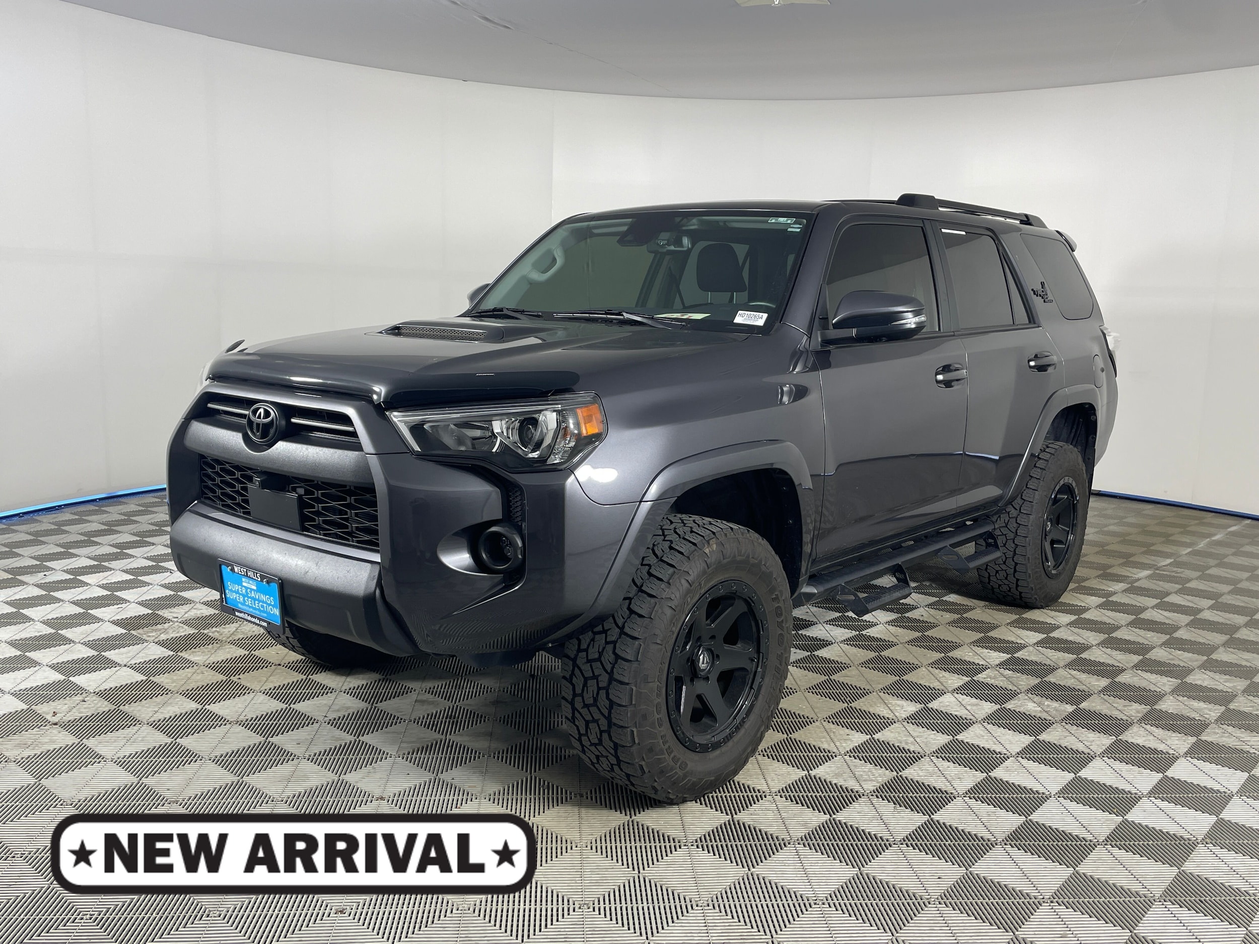 2023 Toyota 4Runner TRD Off-Road Premium 4WD V6's photo