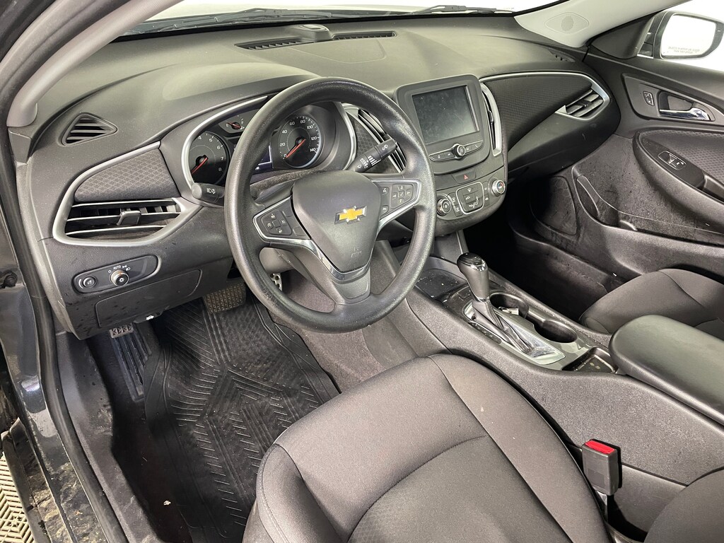 Used 2017 Chevrolet Malibu LS w/1FL Sedan