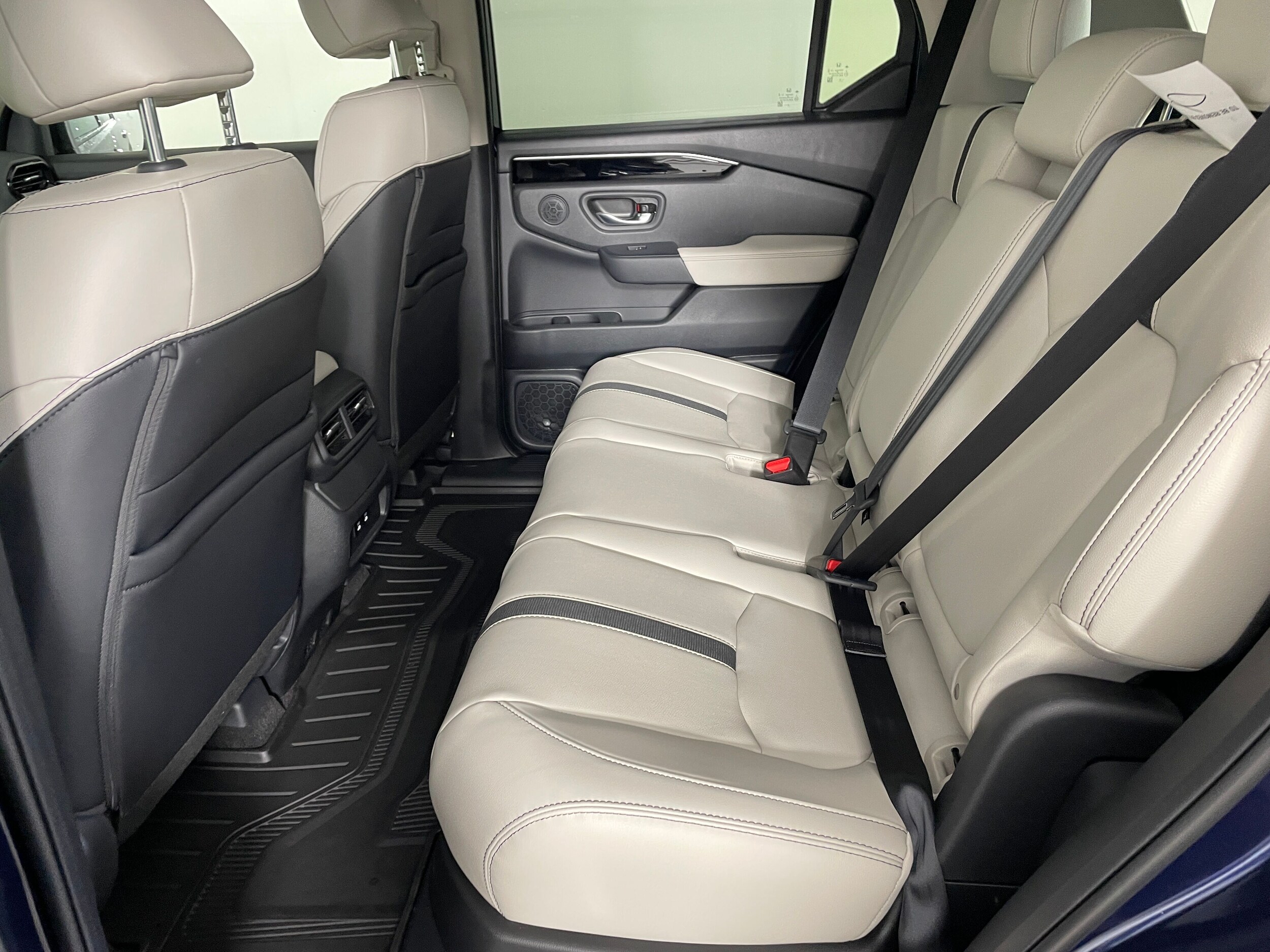 2026 Honda Passport photo 3