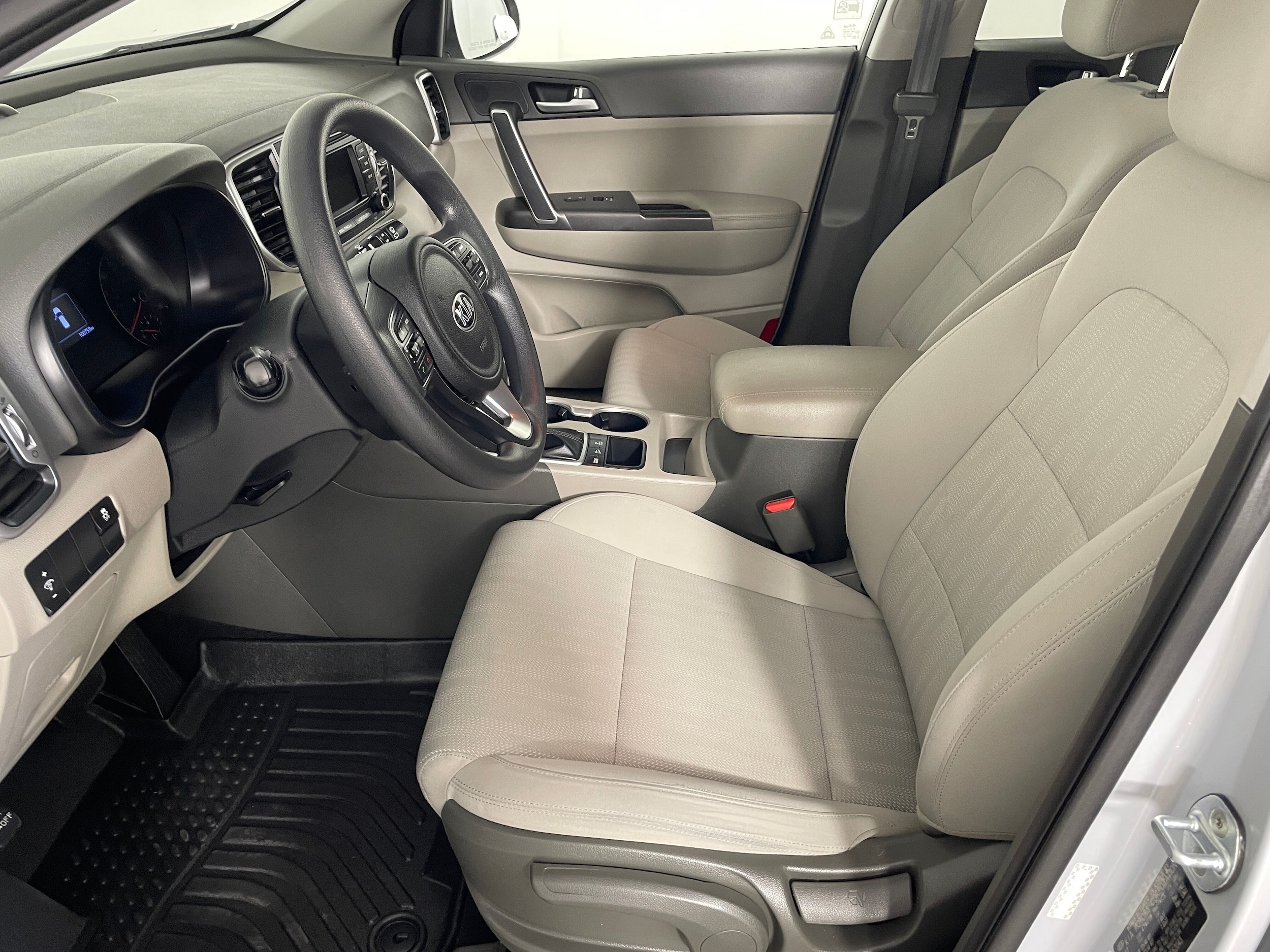 Used 2017 Kia Sportage LX with VIN KNDPMCACXH7262043 for sale in Bremerton, WA