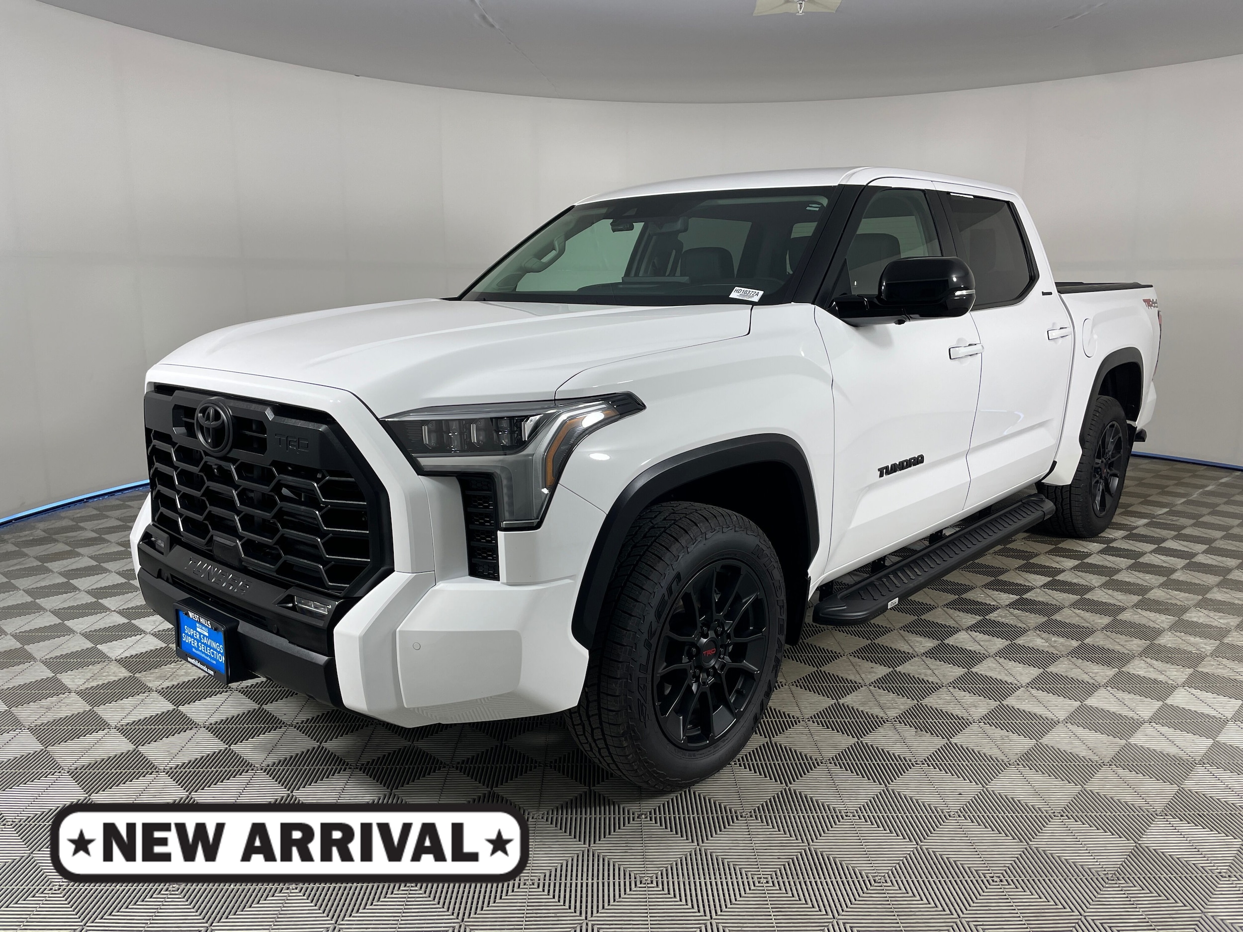 2024 Toyota Tundra Limited 3.4L 4WD CrewMax 5.5' Bed's photo