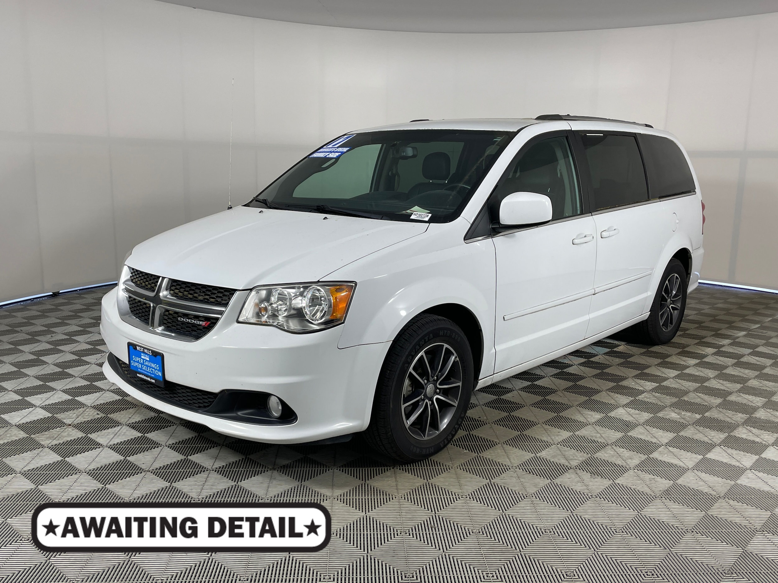 2017 Dodge Grand Caravan SXT's photo