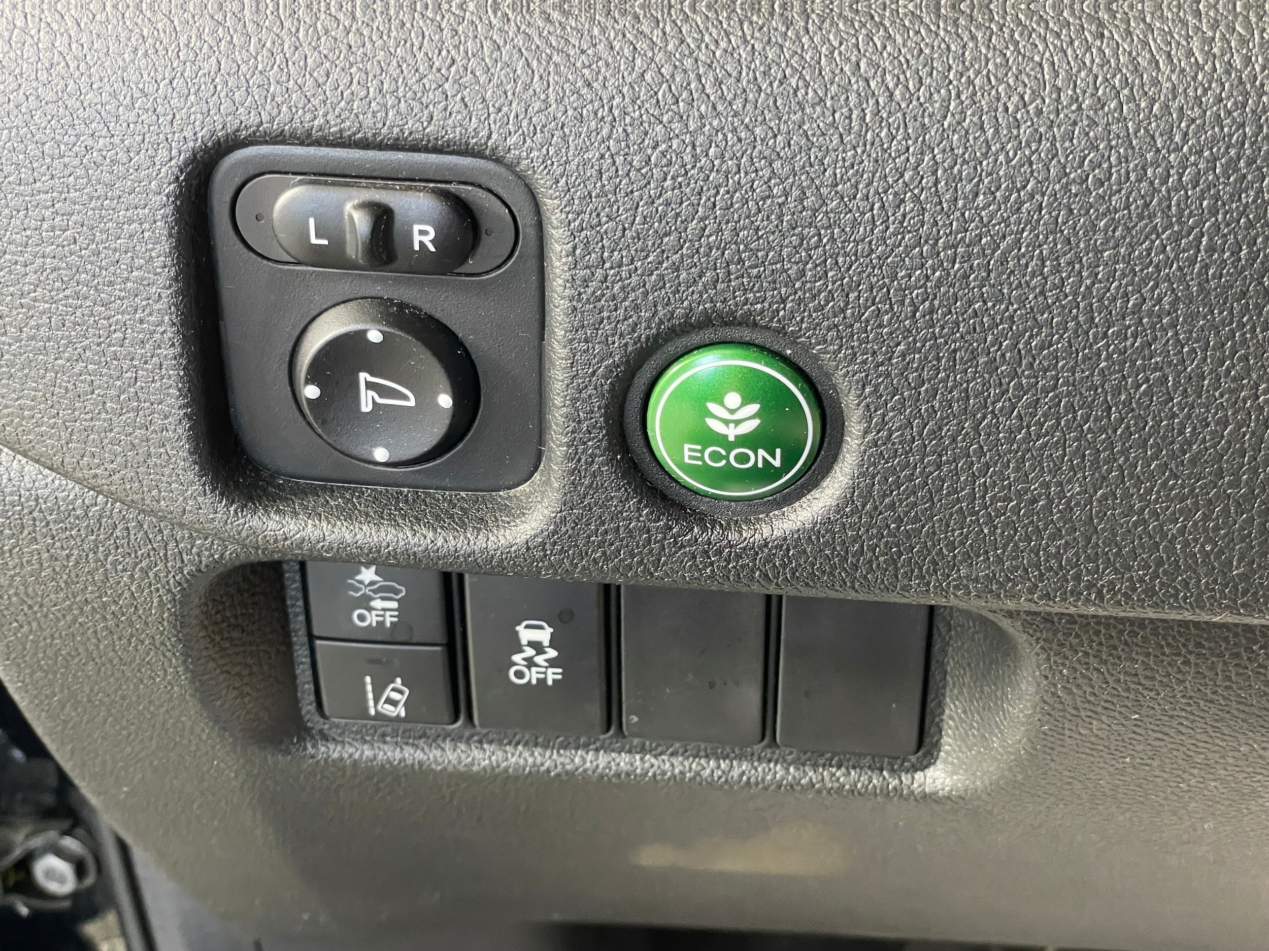 2022 Honda Pilot SE - Photo 10