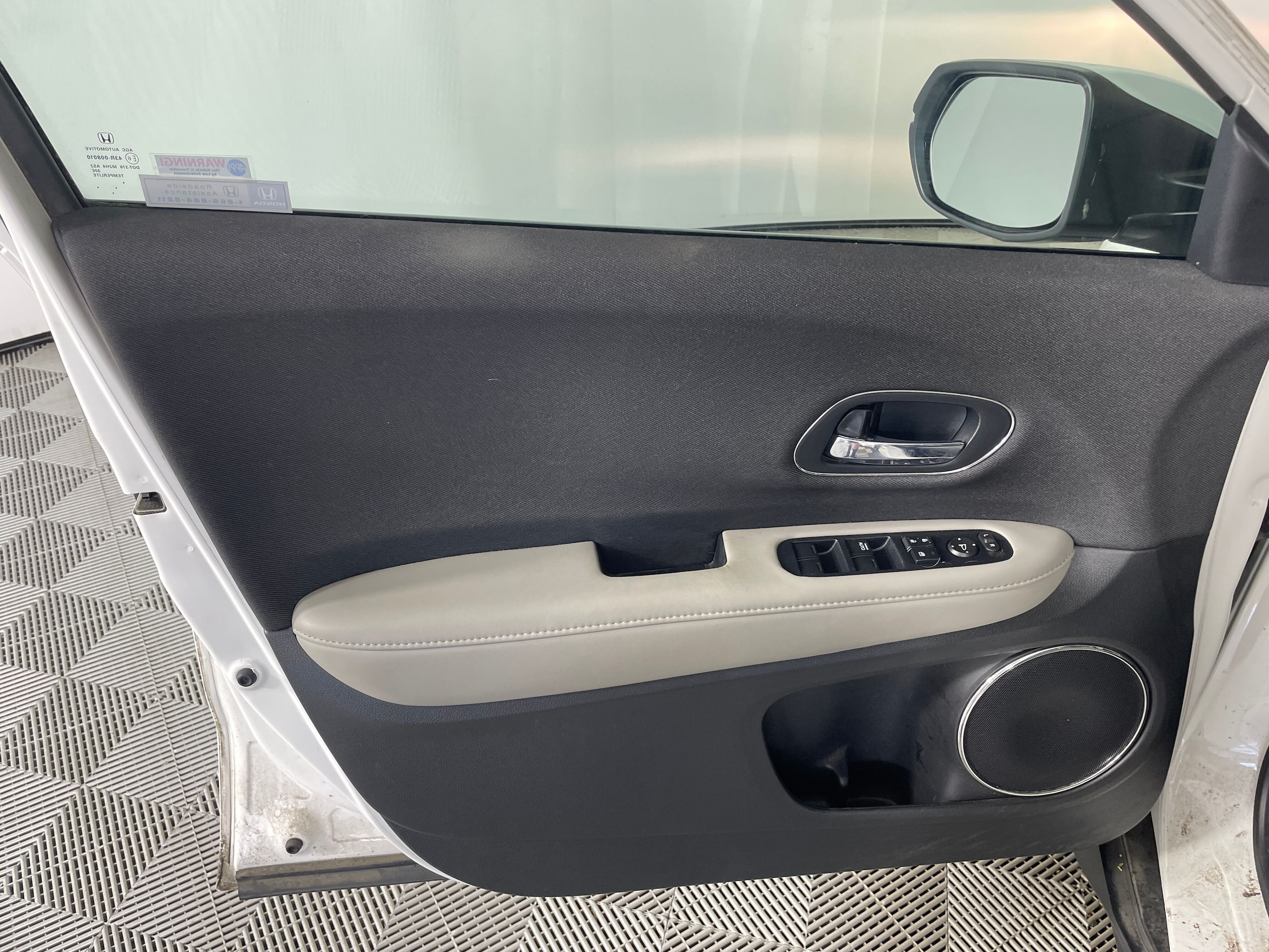 2022 Honda HR-V EX - Photo 13