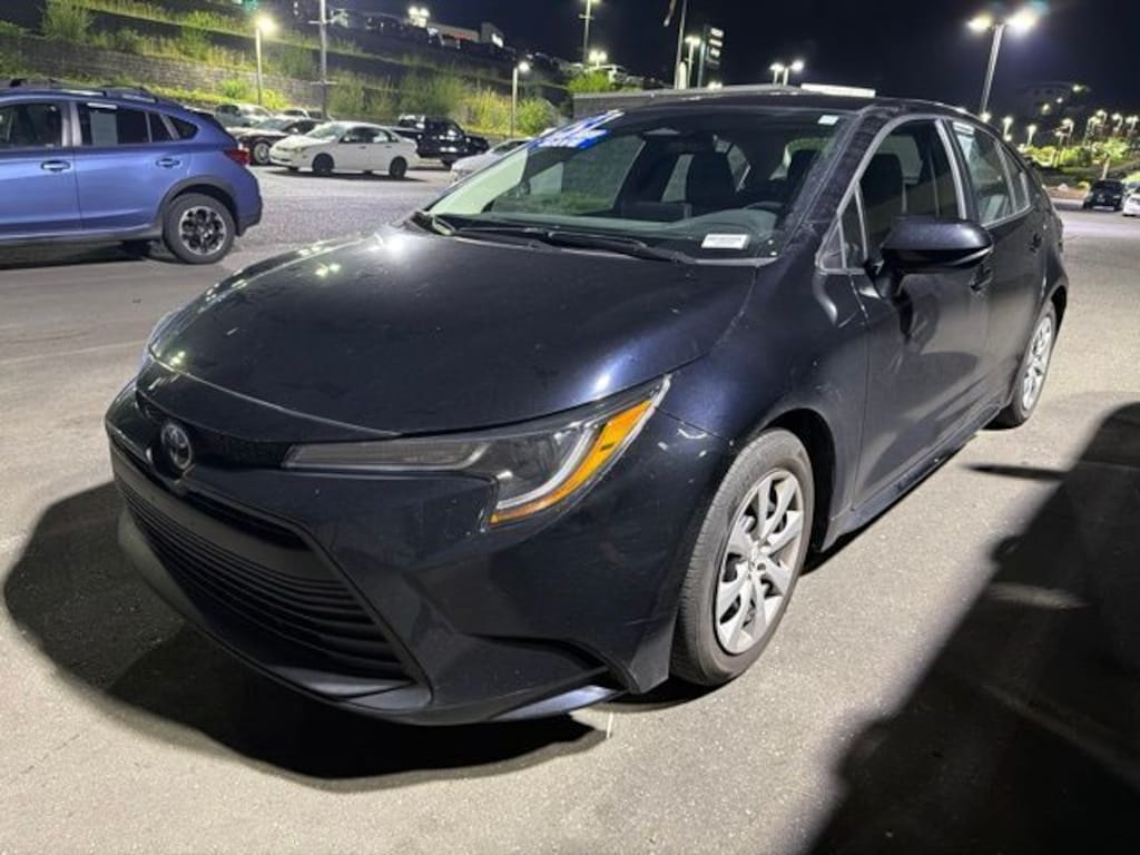 Used 2024 Toyota Corolla LE Sedan