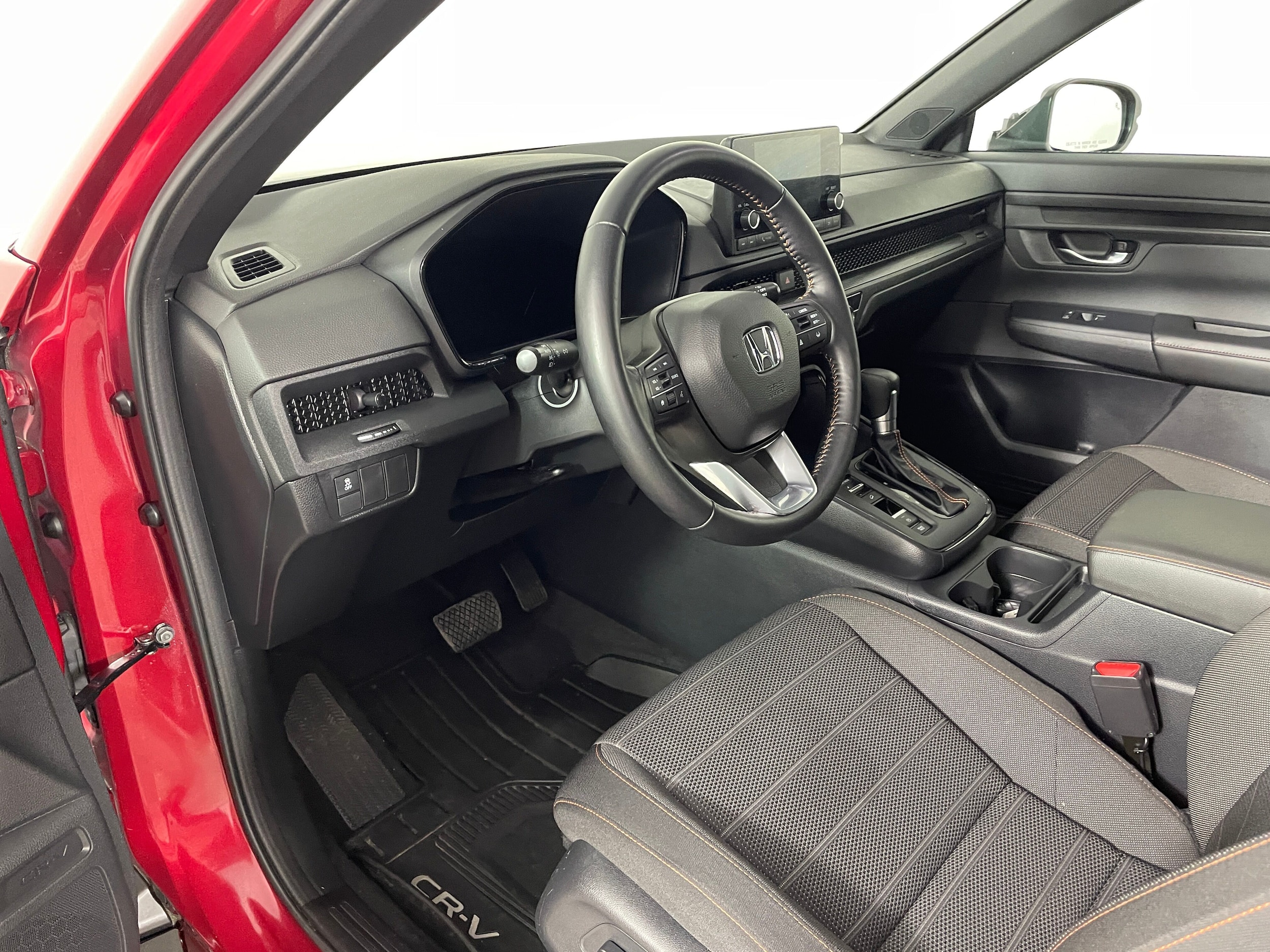 2025 Honda CR-V Hybrid Sport photo 2