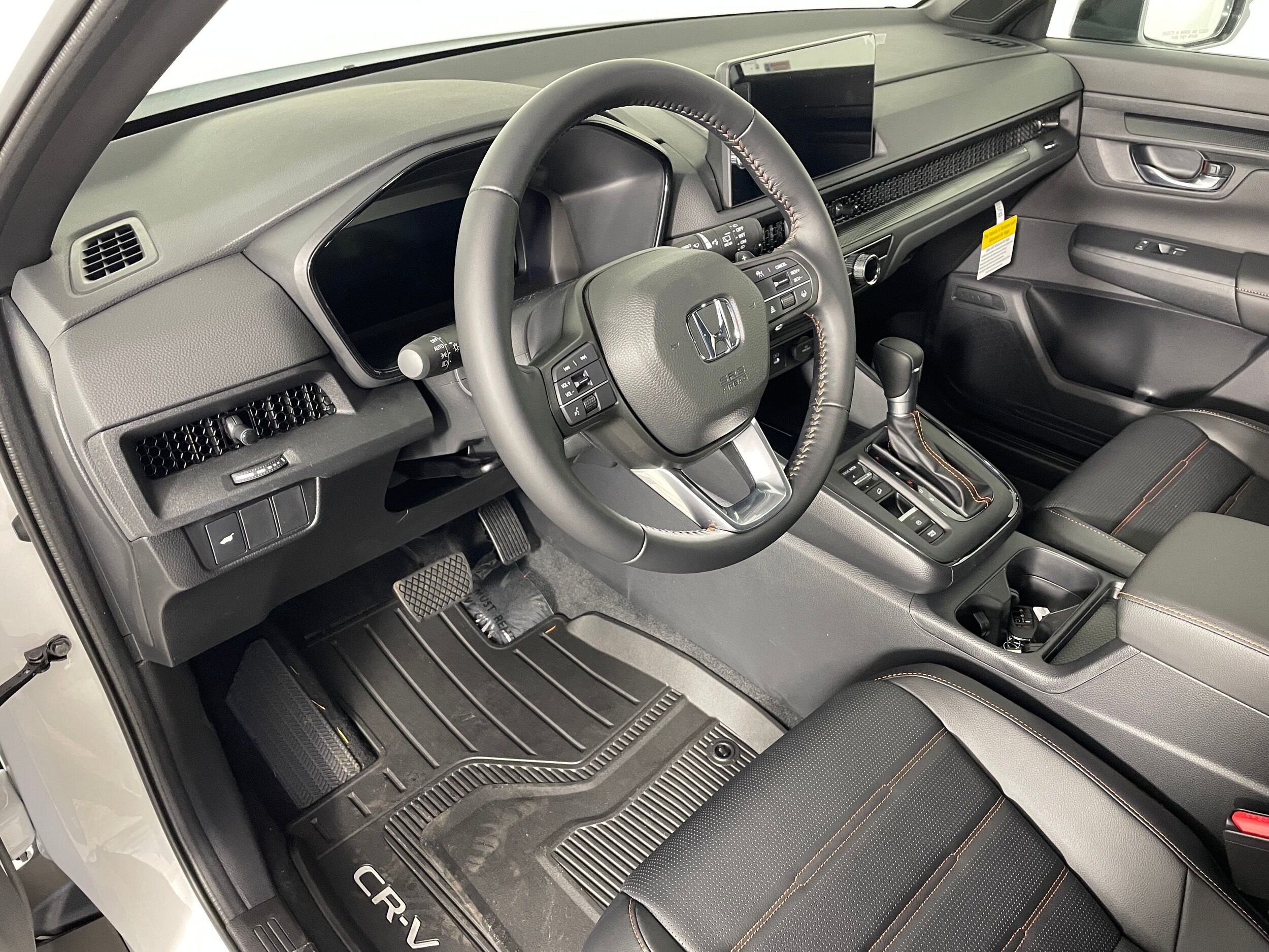 2026 Honda CR-V Hybrid Sport-L photo 2