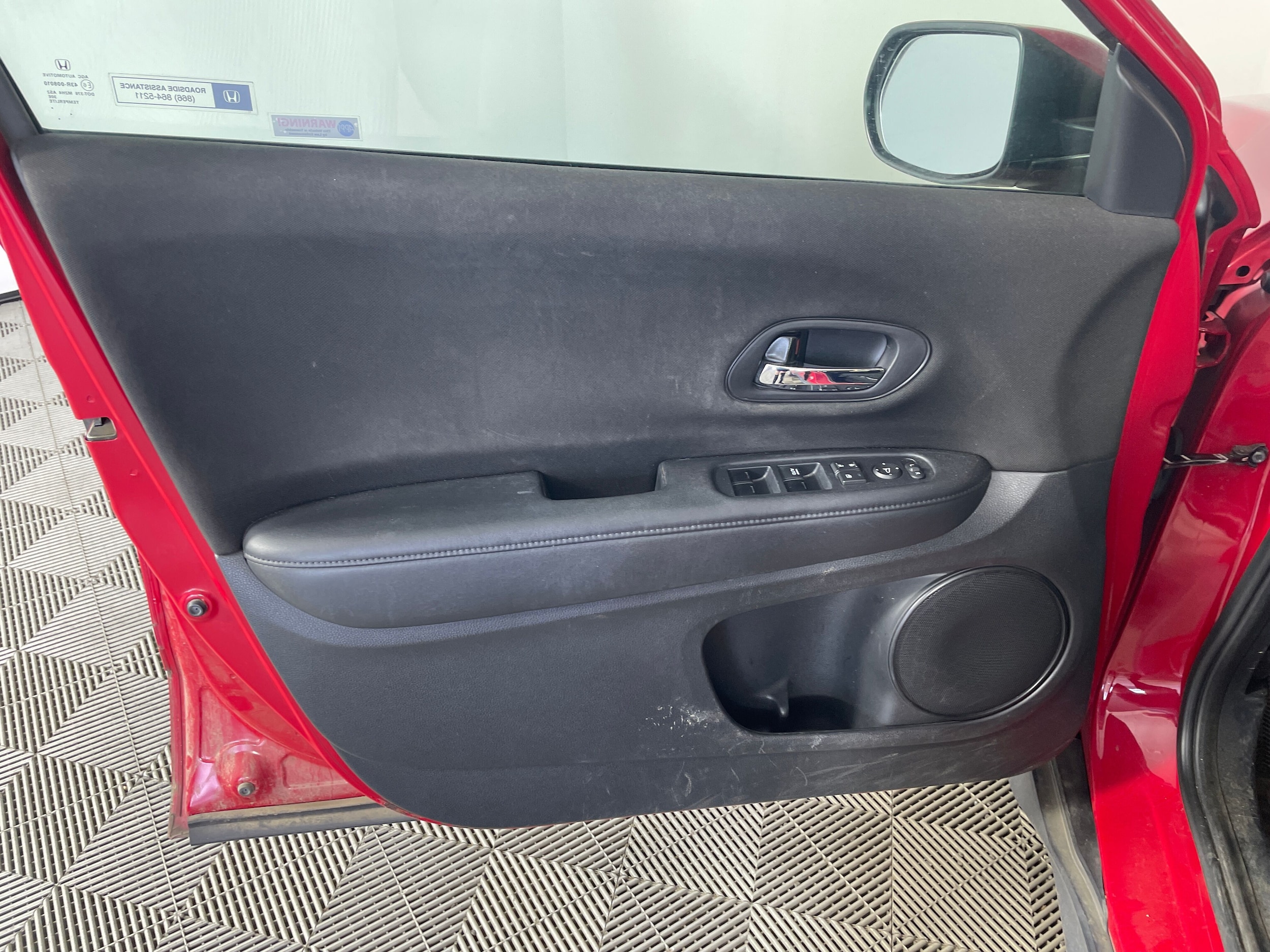 2018 Honda HR-V LX - Photo 10