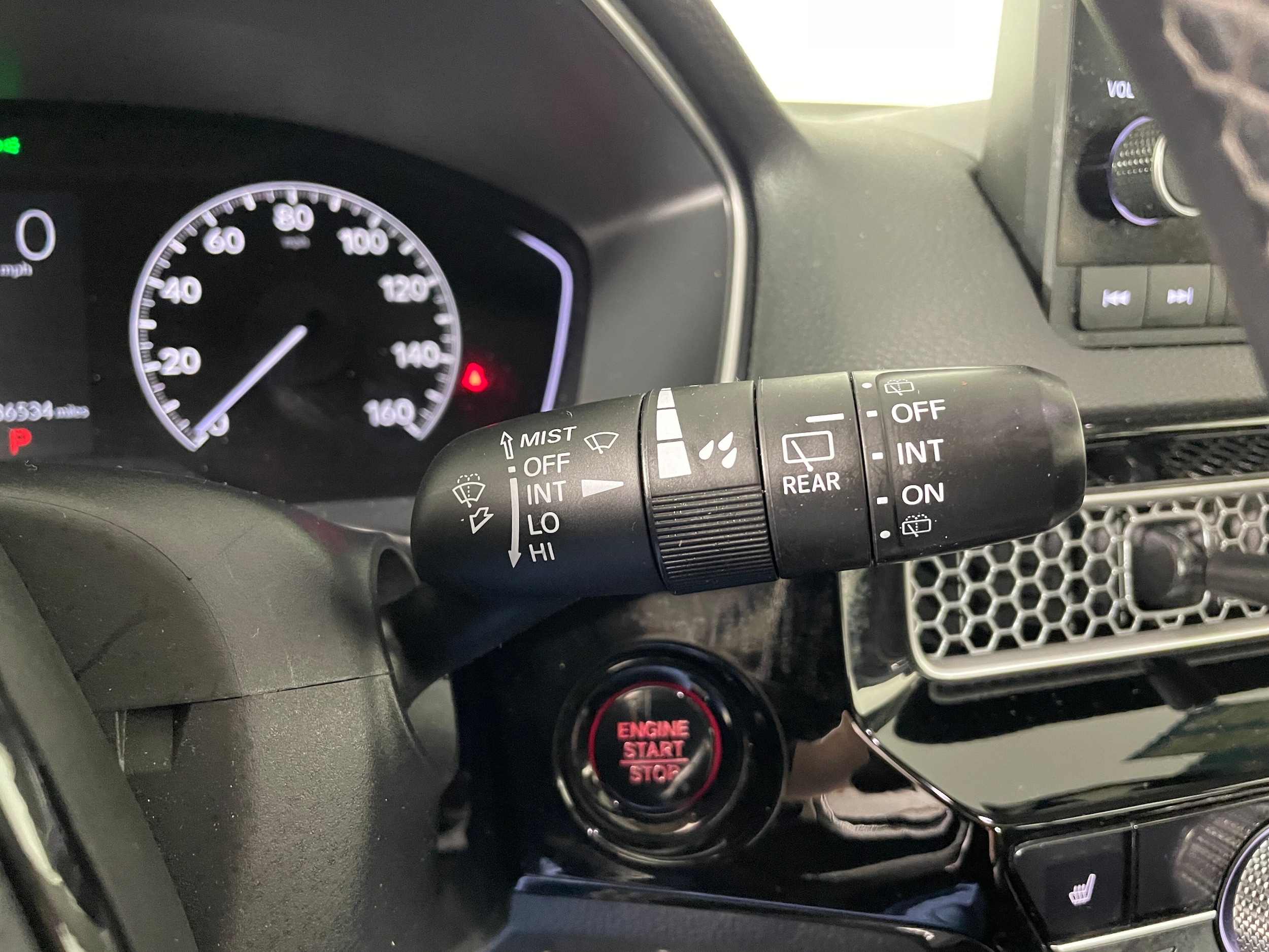 2023 Honda Civic Hatchback EX-L - Photo 13