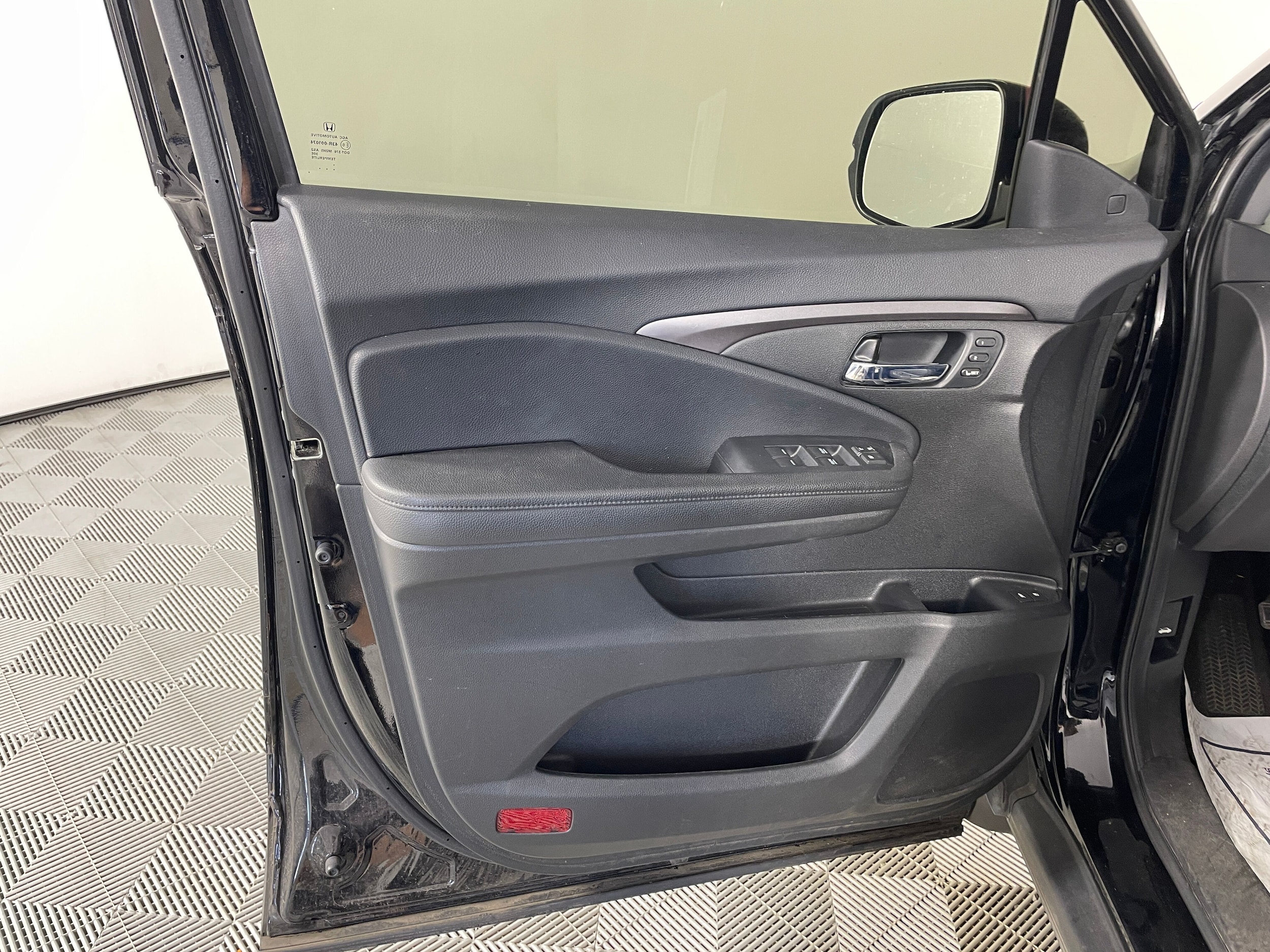 2022 Honda Pilot SE - Photo 12