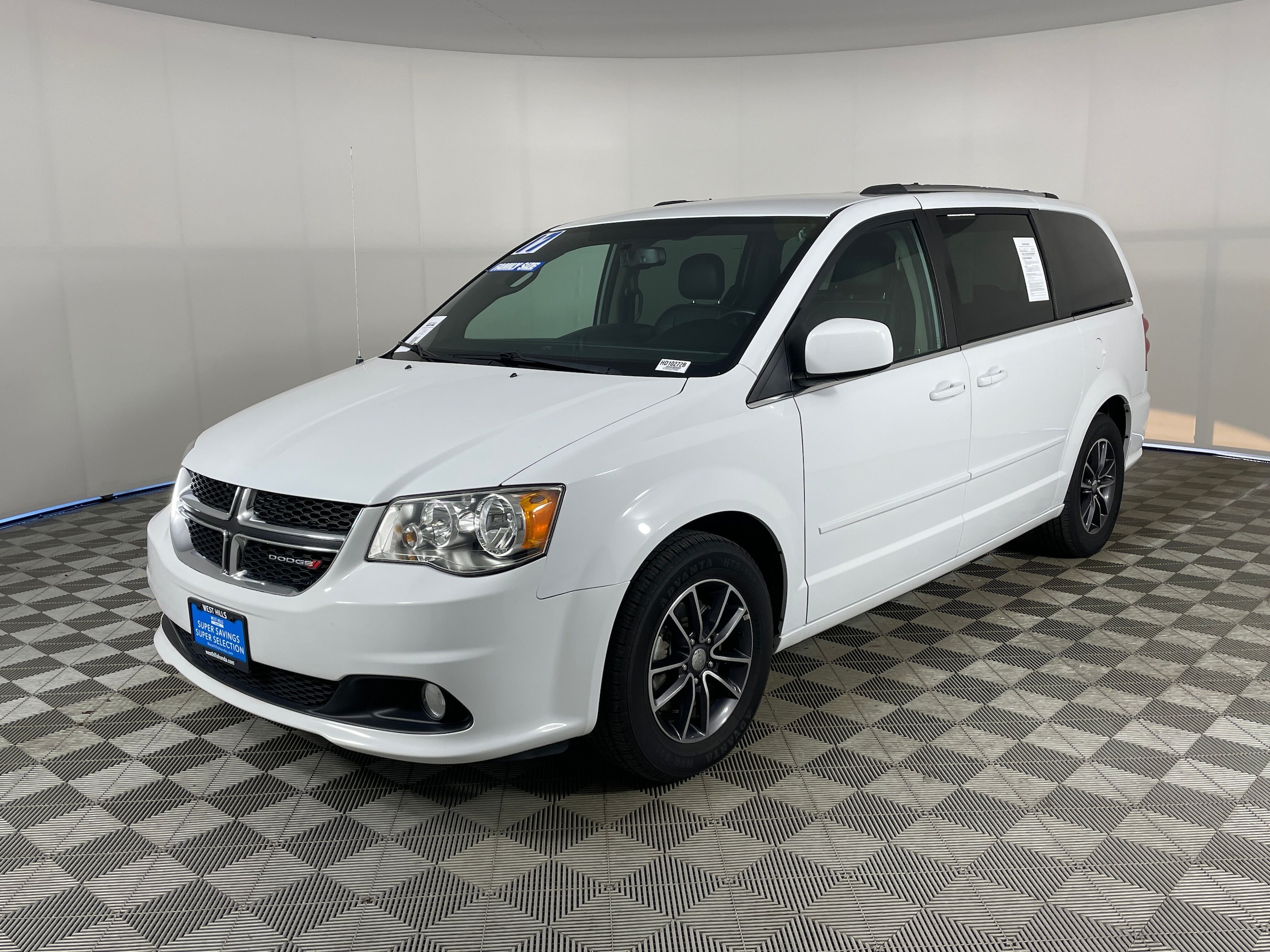 2017 Dodge Grand Caravan SXT's photo