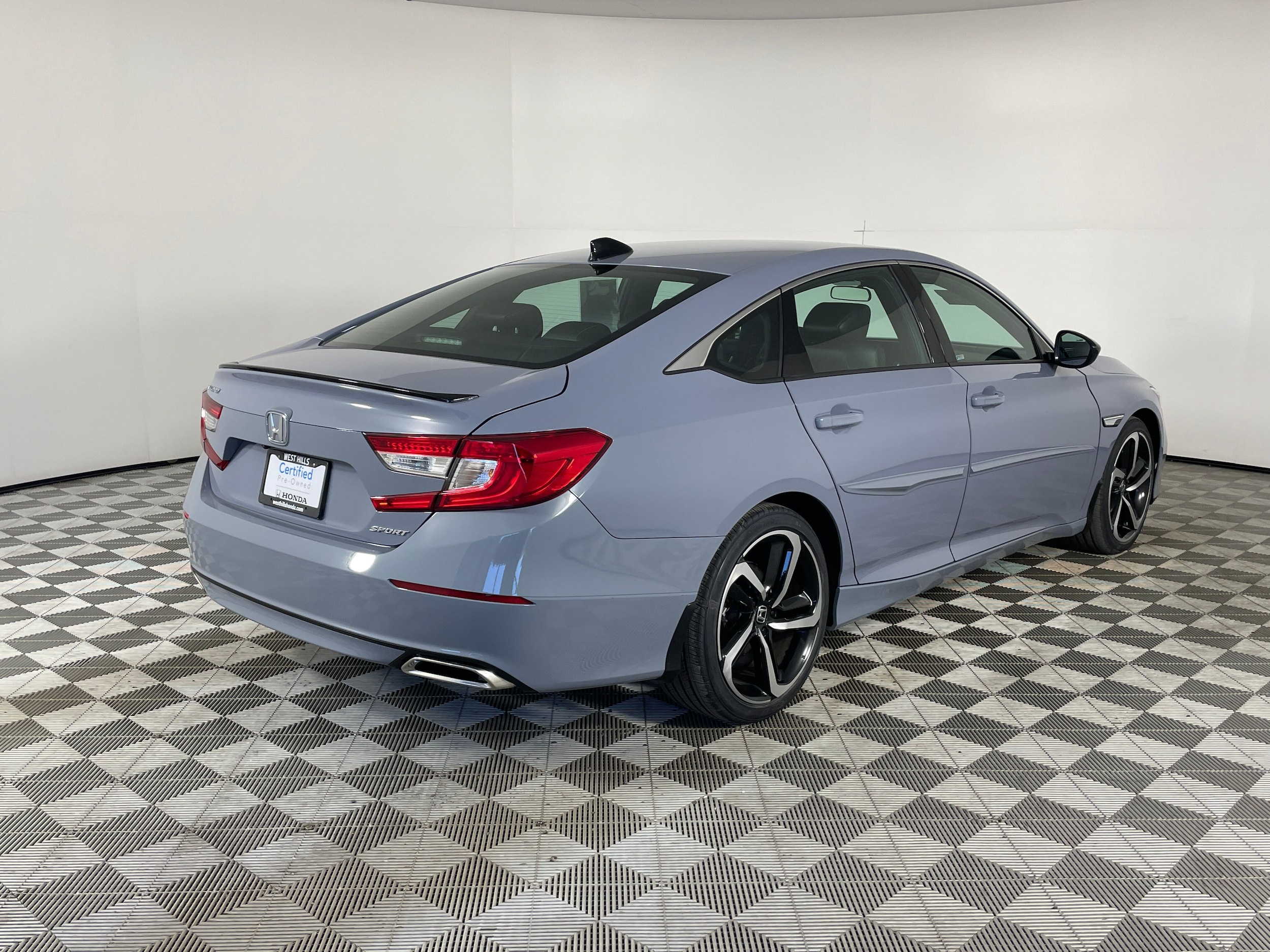 2022 Honda Accord Sport - Photo 24