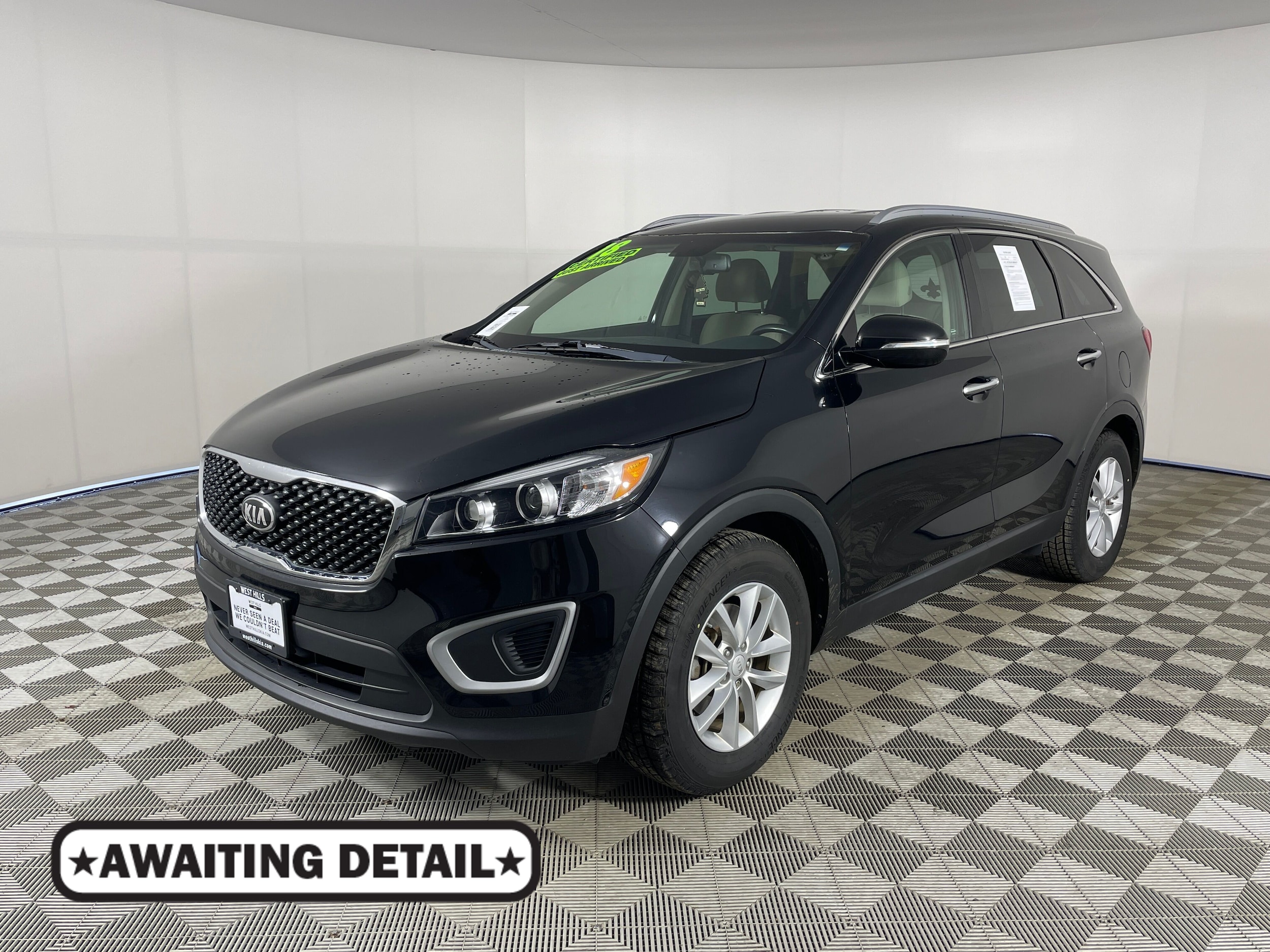 2018 Kia Sorento LX AT's photo