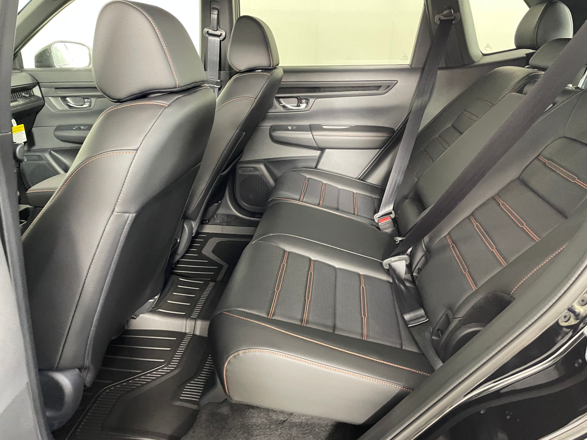2026 Honda CR-V Hybrid Sport-L photo 4