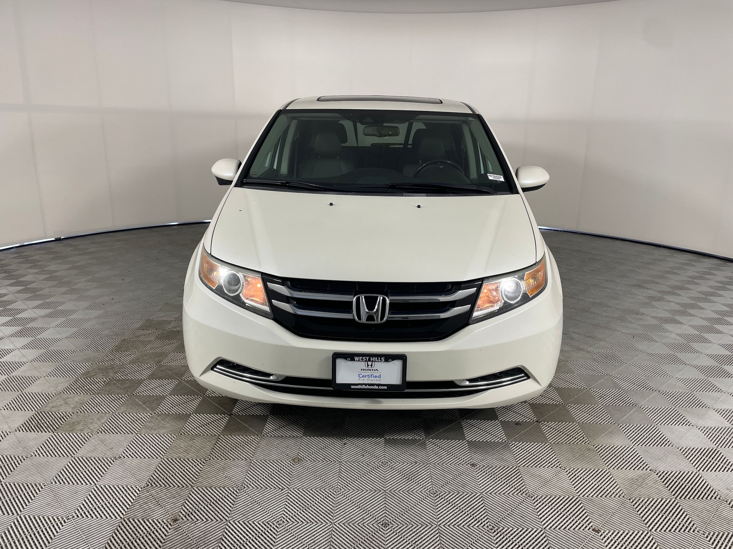 2016 Honda Odyssey EX-L - Photo 18