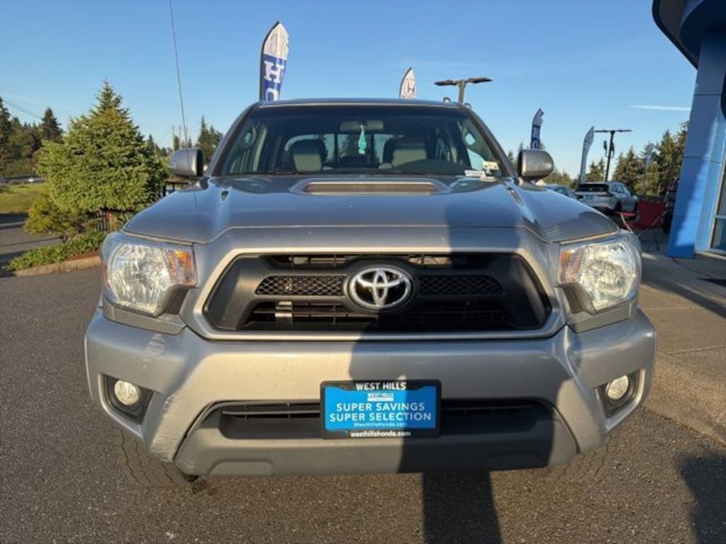 Used 2014 Toyota Tacoma 4x4 Truck Double Cab