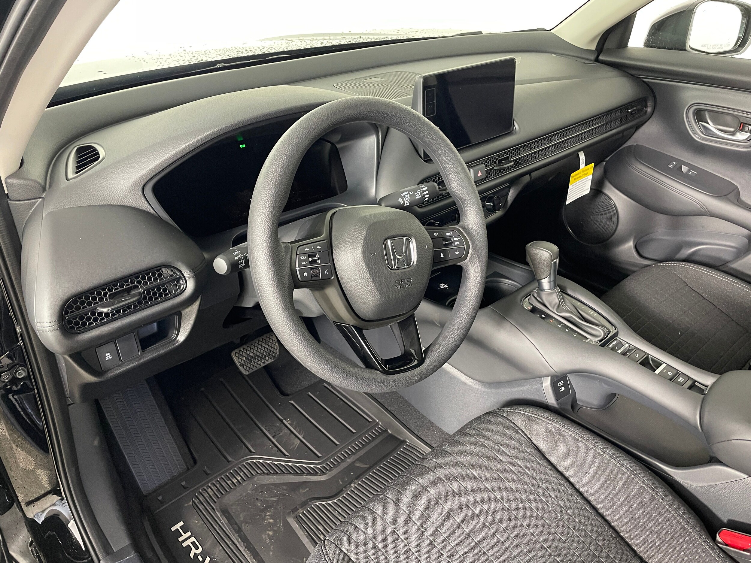 2026 Honda HR-V LX photo 2