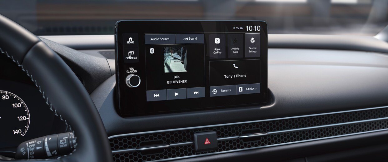 Technology & Connectivity