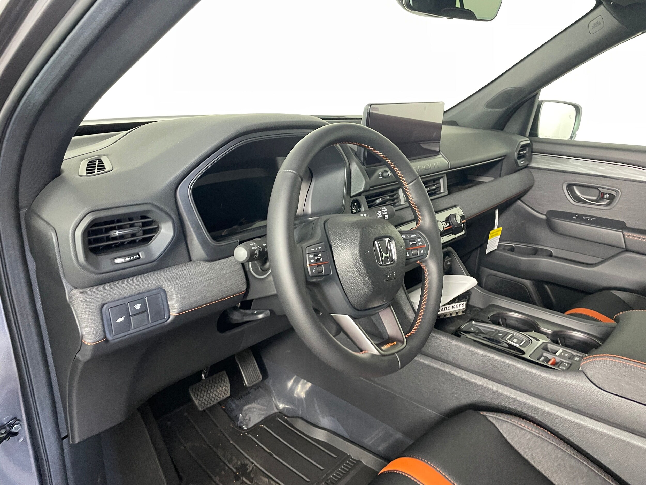 2026 Honda Passport TrailSport photo 2