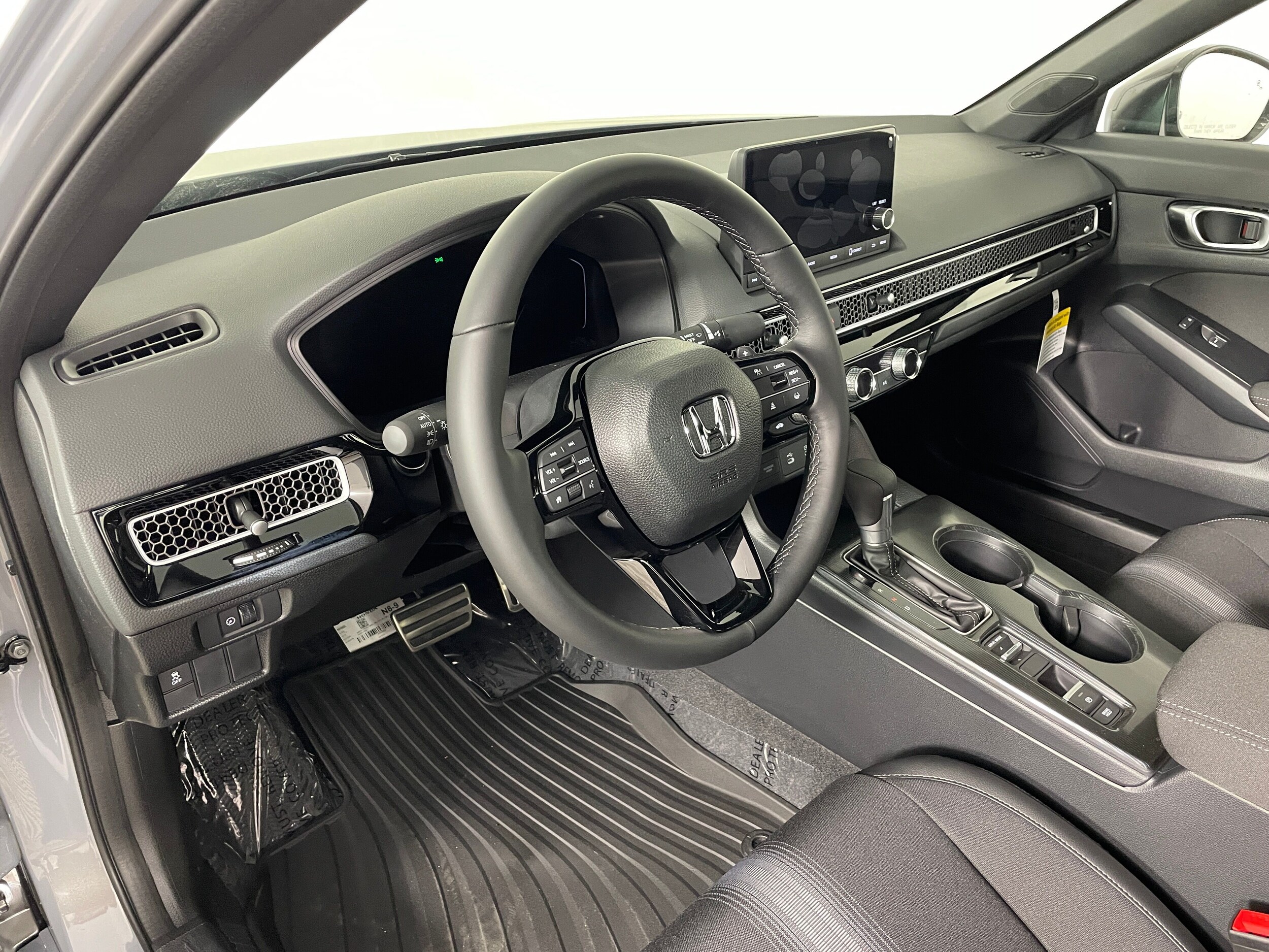 2026 Honda Civic Hybrid Sport photo 2