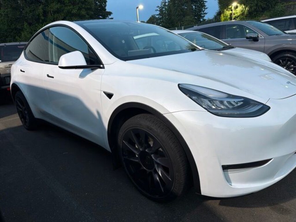 Used 2023 Tesla Model Y Long Range SUV