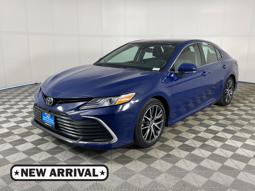 Used 2023 Toyota Camry XLE Sedan