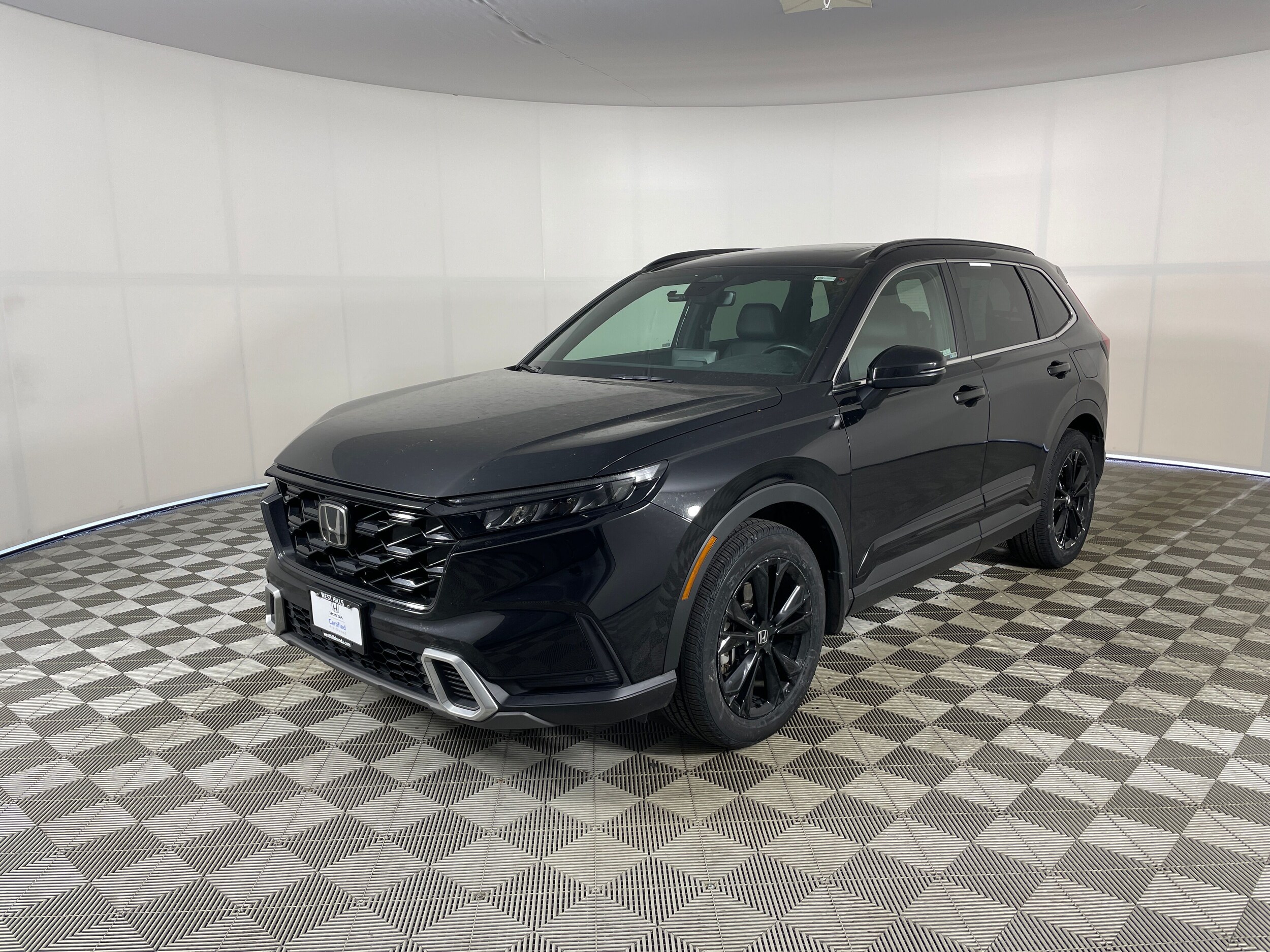 2024 Honda CR-V Hybrid Sport Touring photo 2