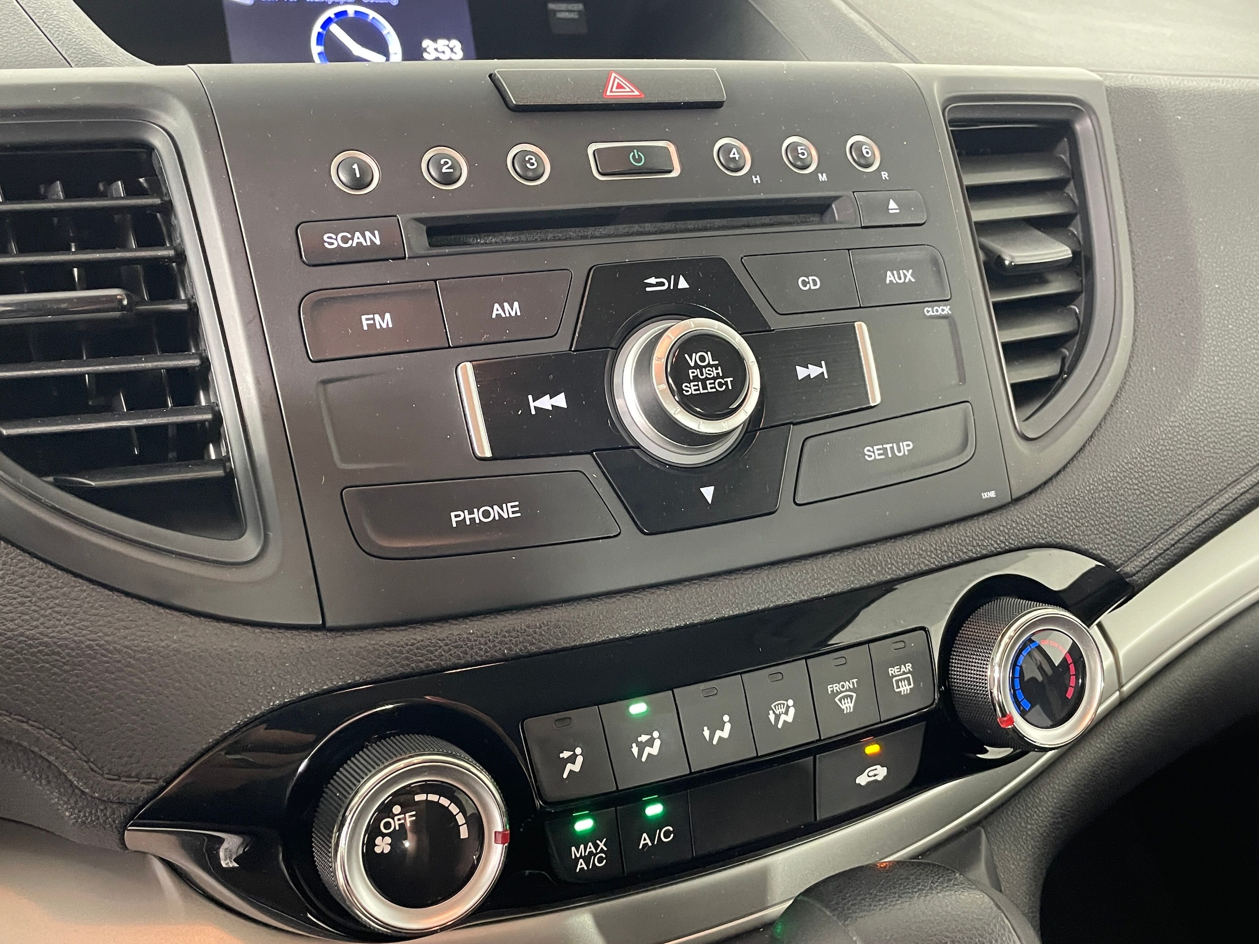 2016 Honda CR-V SE - Photo 9