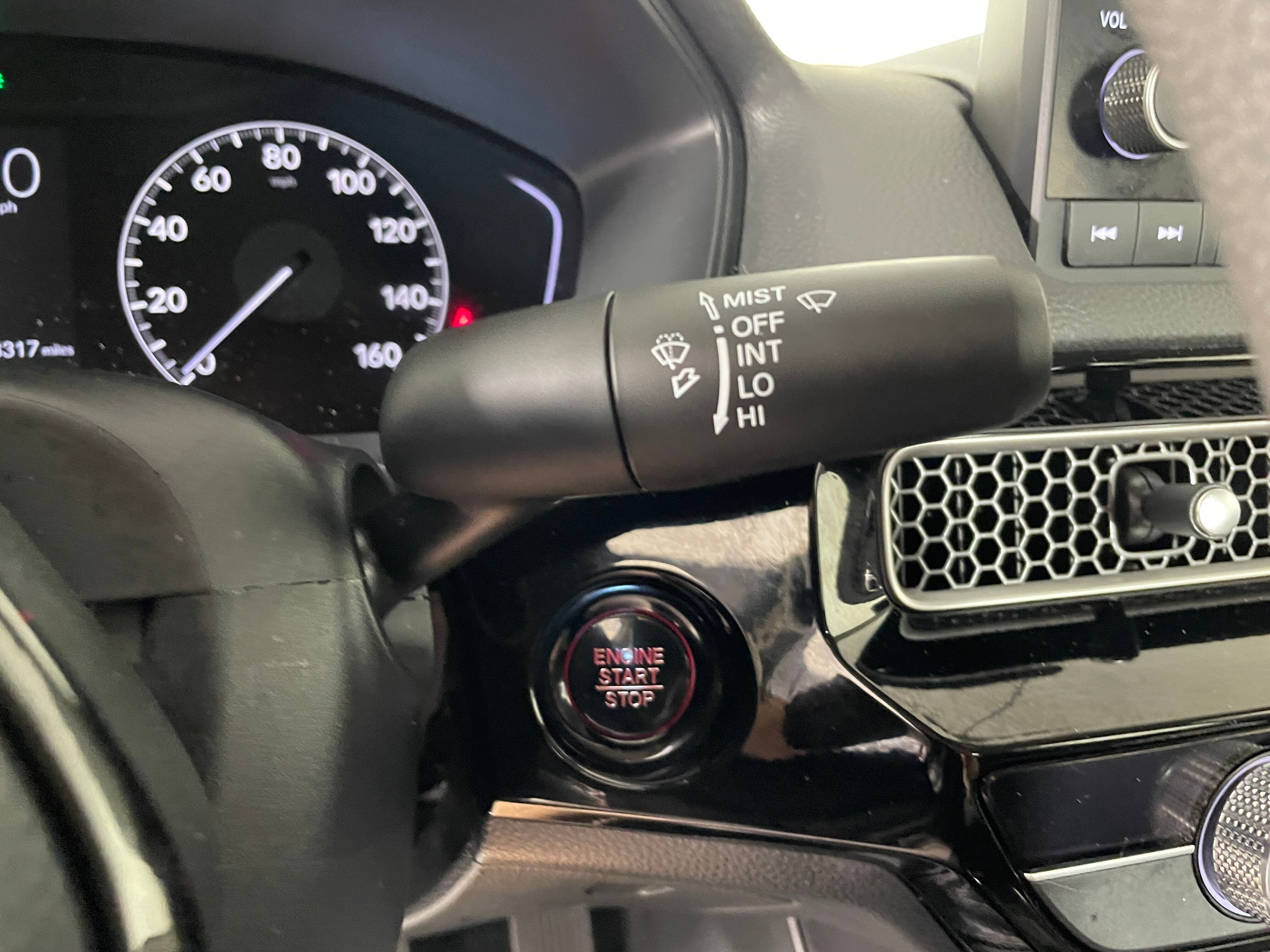 2023 Honda Civic LX - Photo 14